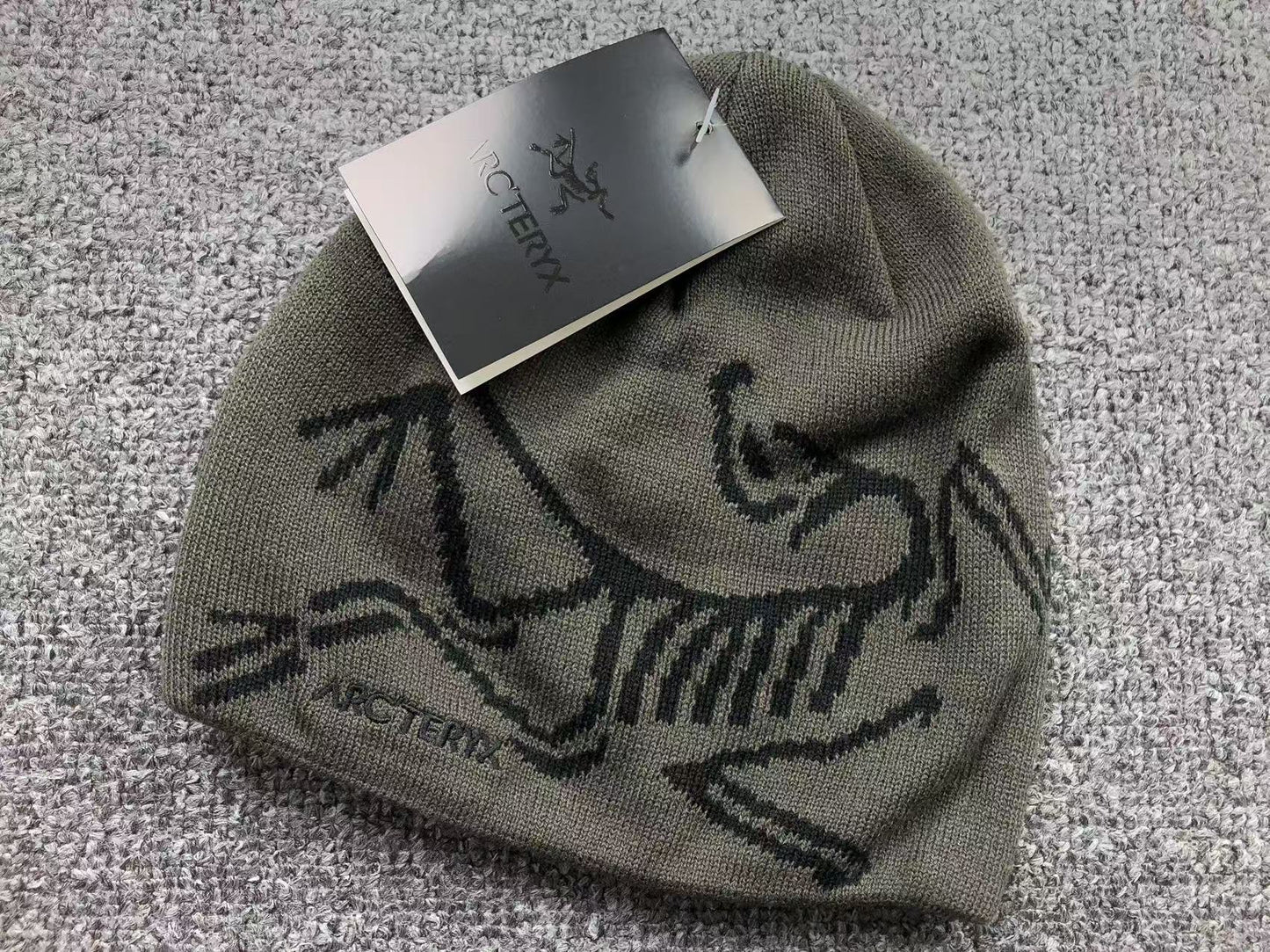 arcteryx-bird-head-toque-beanie-grey-Drip Store Argentina