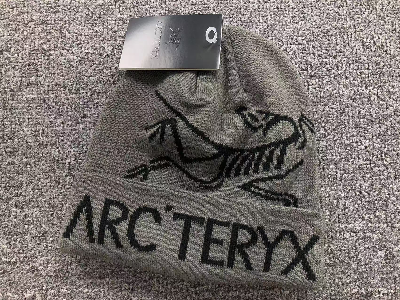 arcteryx-bird-word-toque-beanie-grey-Drip Store Argentina