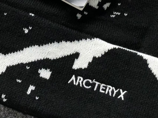 arcteryx-grotto-toque-beanie-black-2-Drip Store Argentina