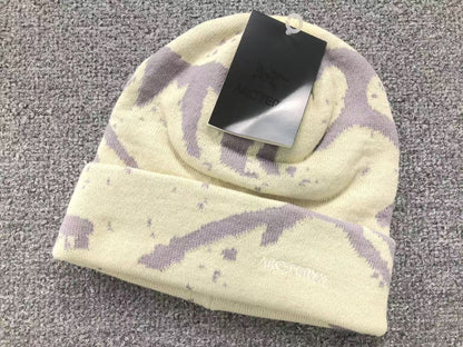 arcteryx-grotto-toque-beanie-cream-Drip Store Argentina