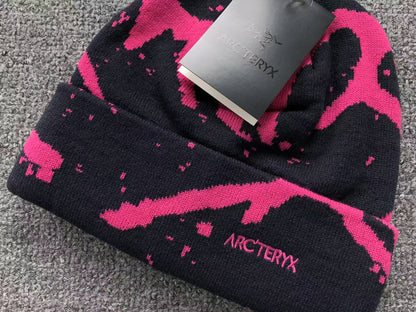 arcteryx-grotto-toque-beanie-pink-3-Drip Store Argentina