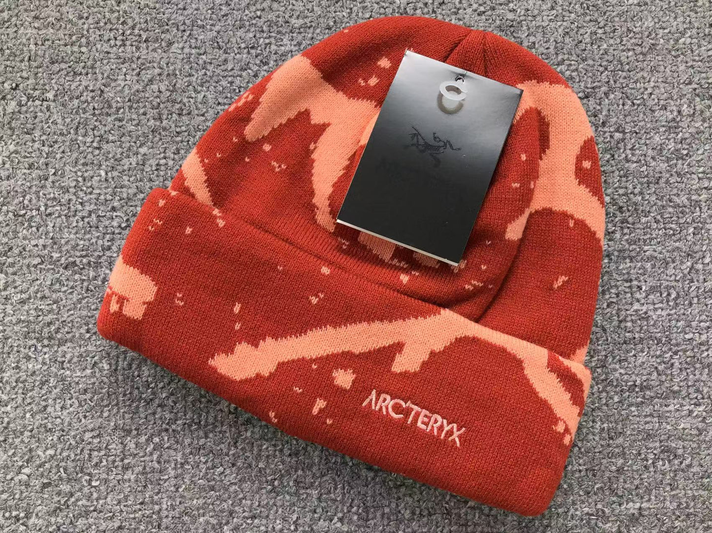arcteryx-grotto-toque-beanie-red-Drip Store Argentina