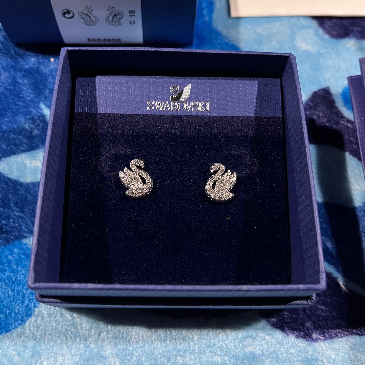 Aros Swarovski Swan Plateado