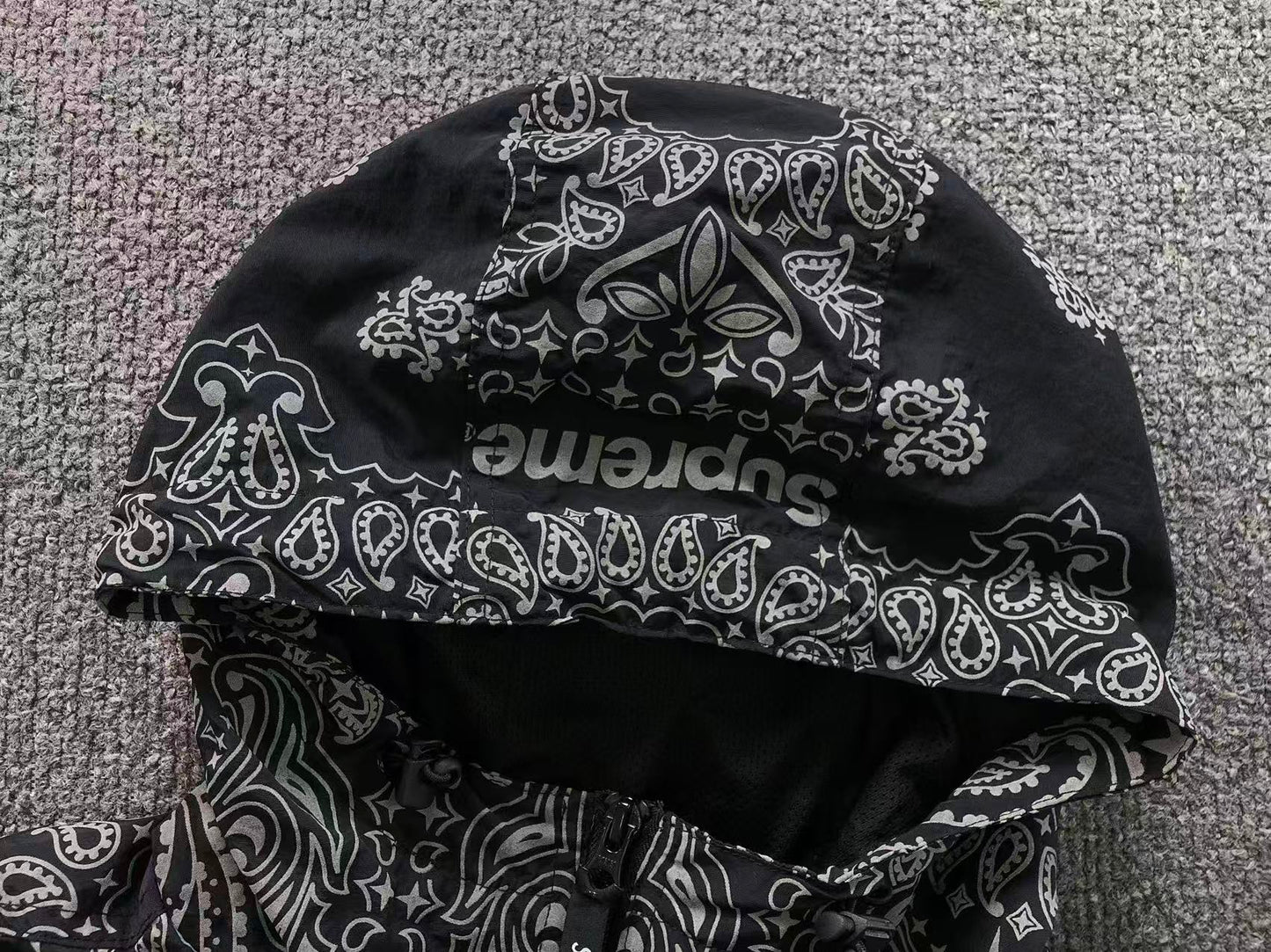 Campera Supreme Reflective Bandana Anorak Negra