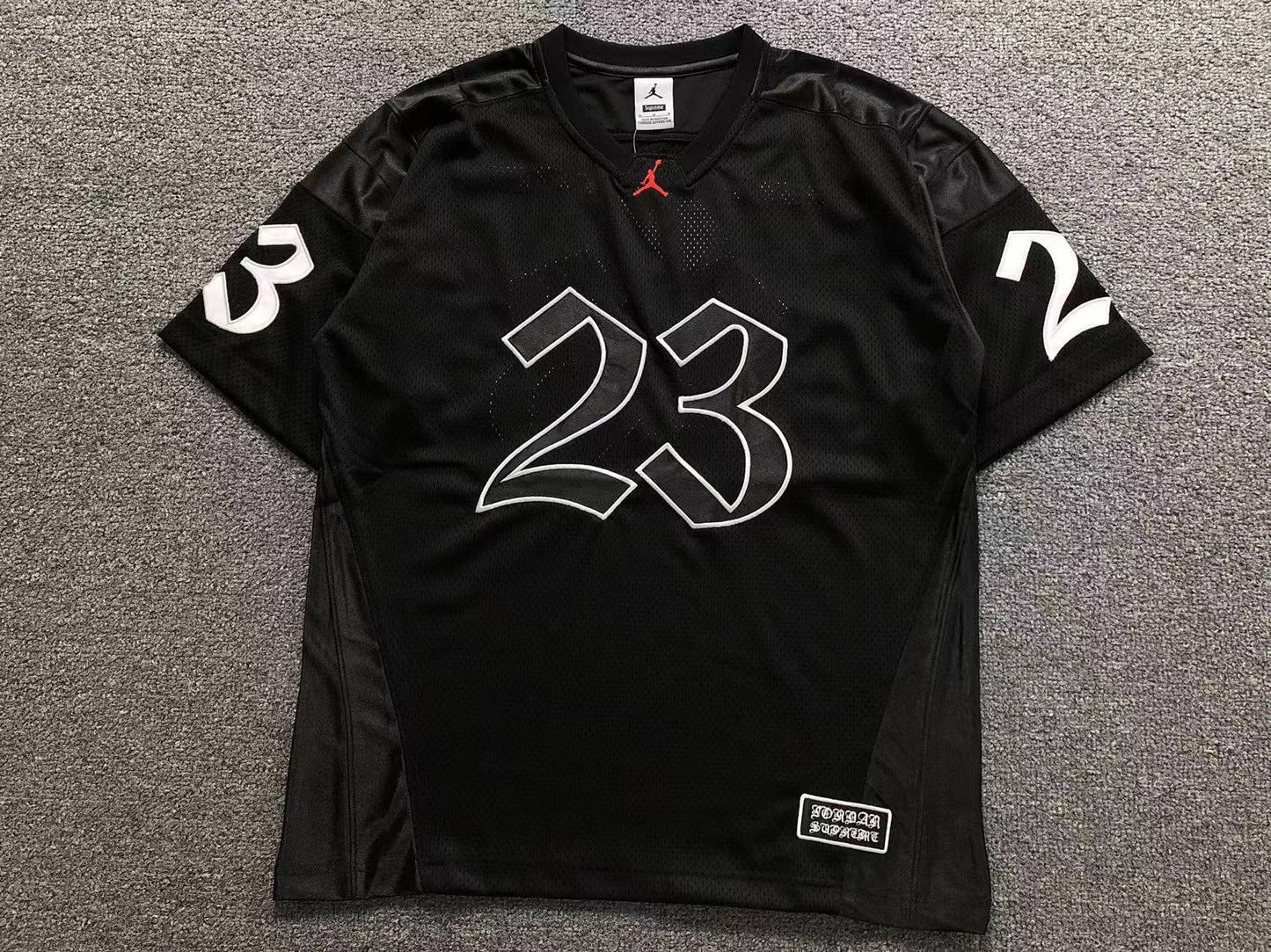 Remera Supreme Jordan Negra