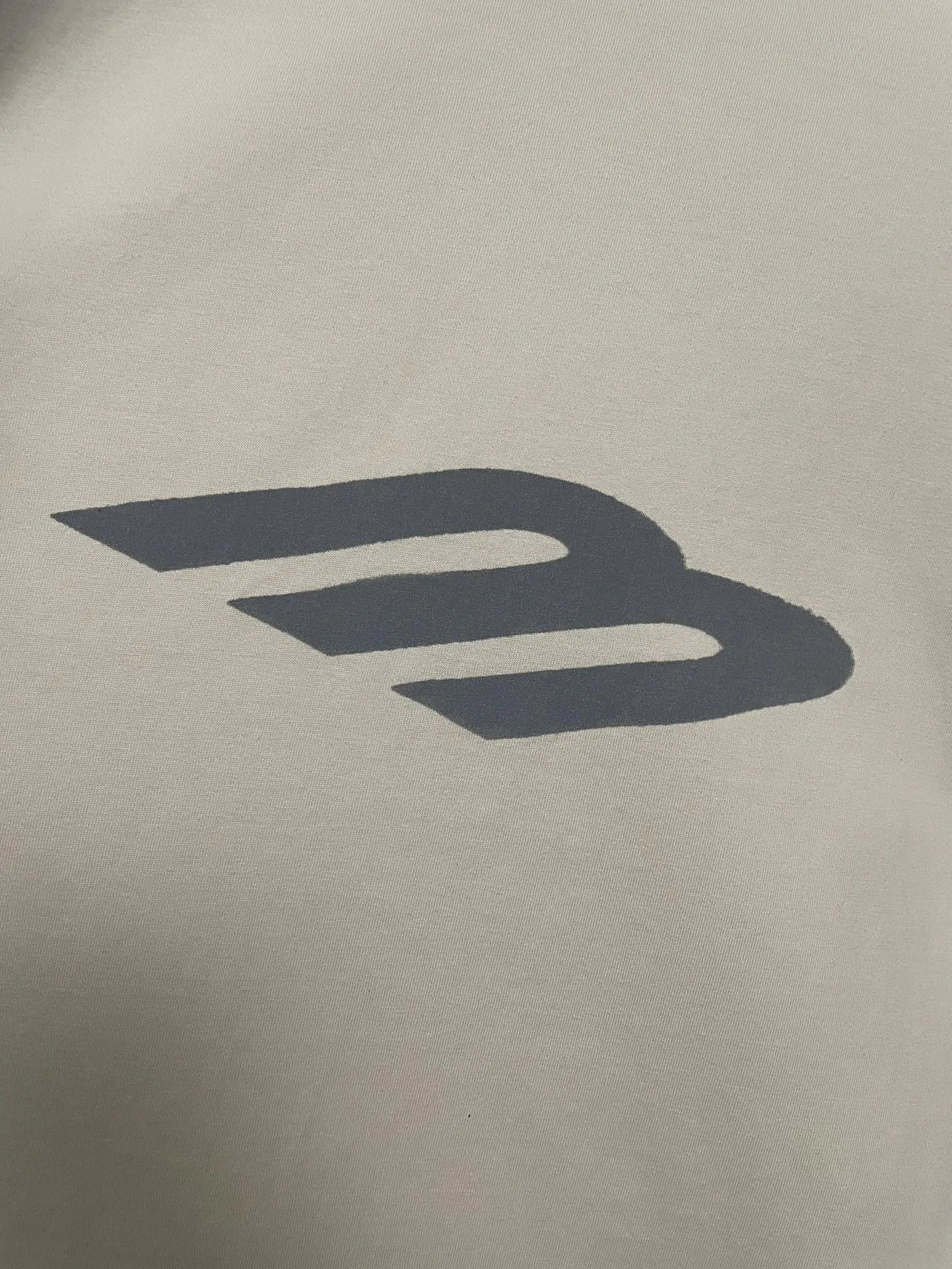 balenciaga-3b-stencil-t-shirt-white-8-Drip Store Argentina