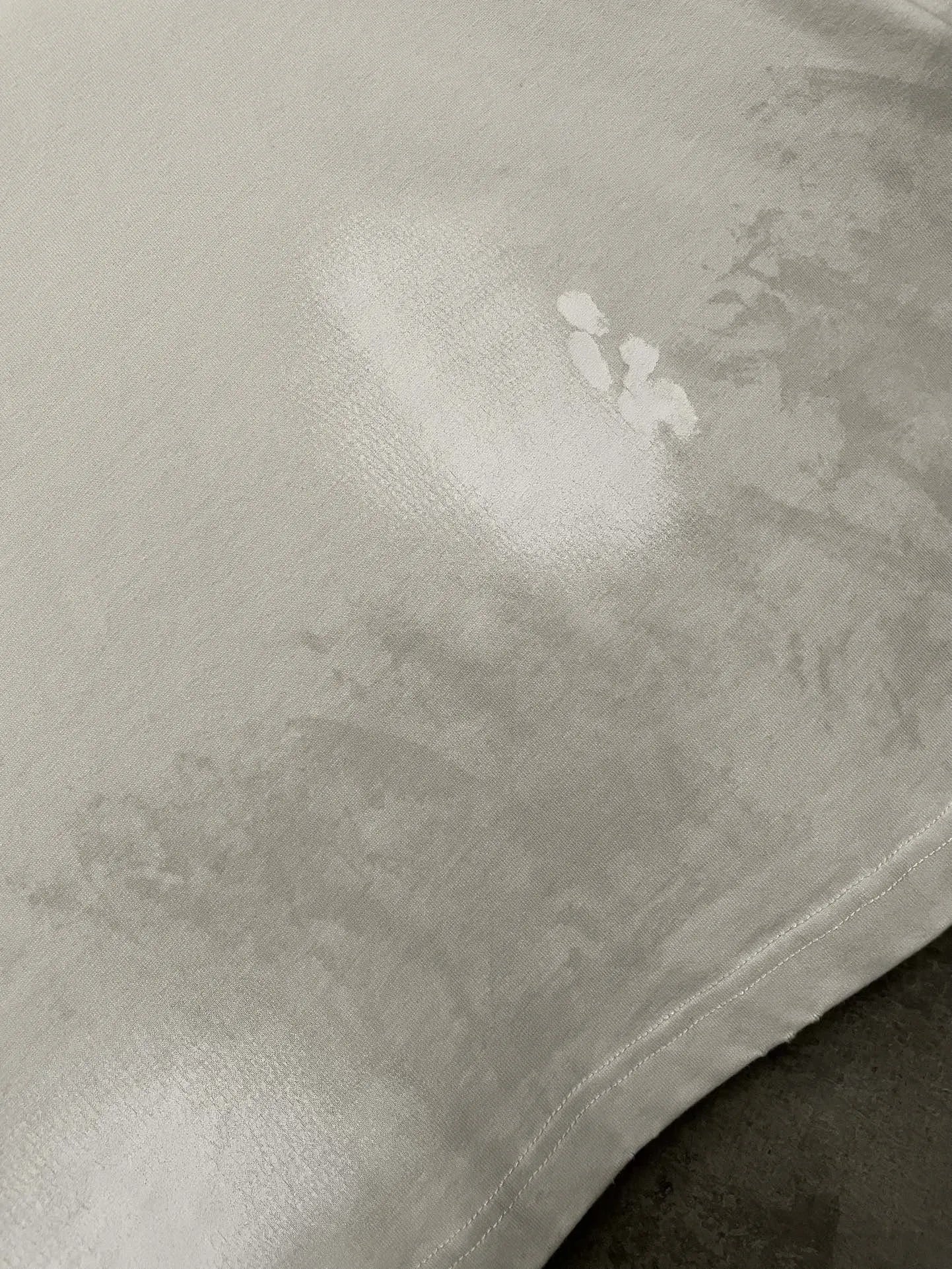 balenciaga-3b-stencil-t-shirt-white-9-Drip Store Argentina