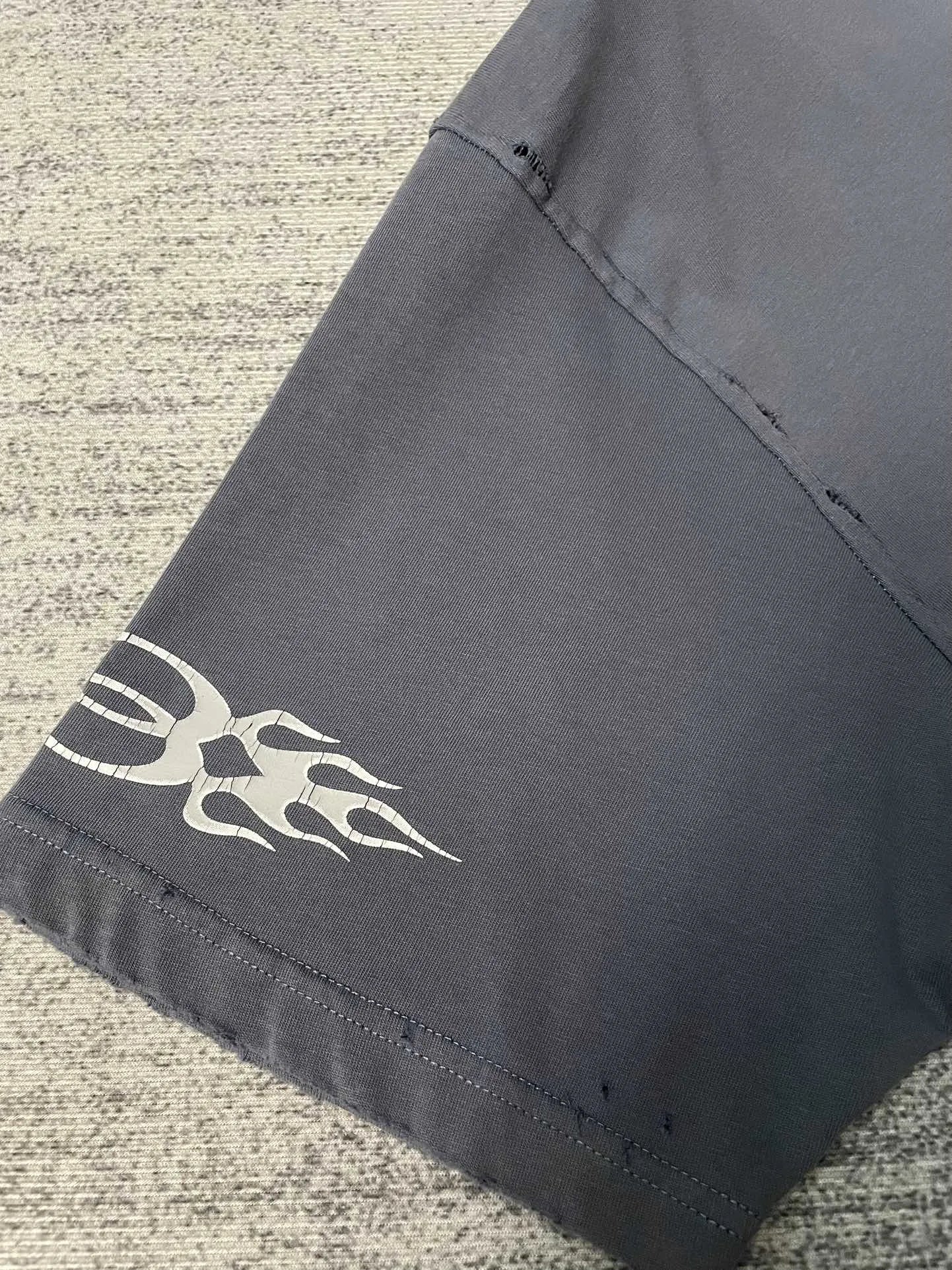 balenciaga-burning-unity-t-shirt-blue-8-Drip Store Argentina