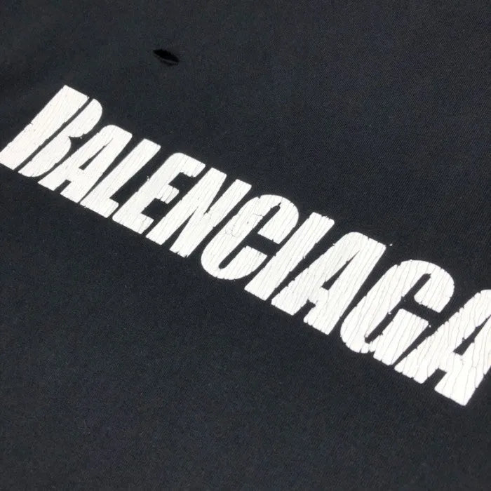 balenciaga-caps-destroyed-flatground-t-shirt-black-3-Drip Store Argentina