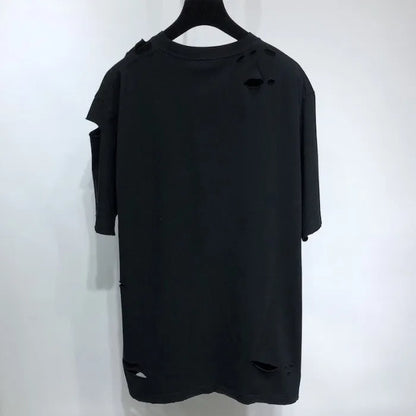 balenciaga-caps-destroyed-flatground-t-shirt-black-5-Drip Store Argentina