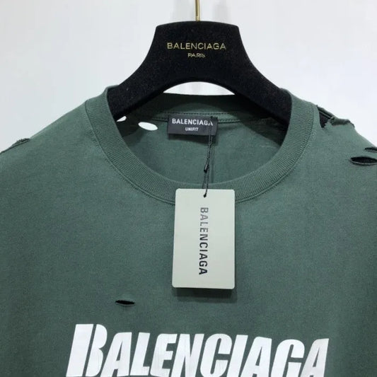 balenciaga-caps-destroyed-flatground-t-shirt-green-2-Drip Store Argentina