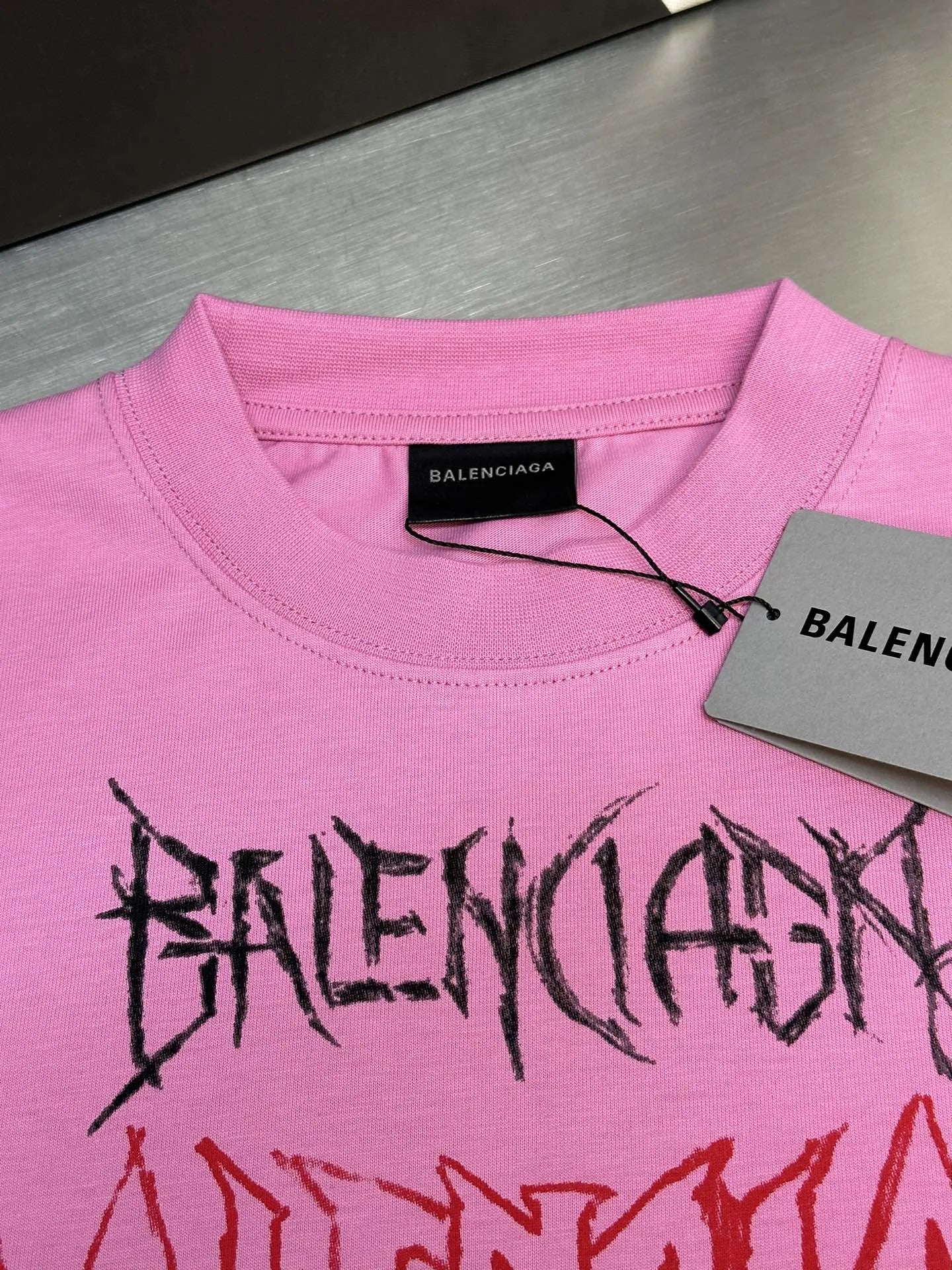 balenciaga-diy-metal-t-shirt-pink-9-Drip Store Argentina