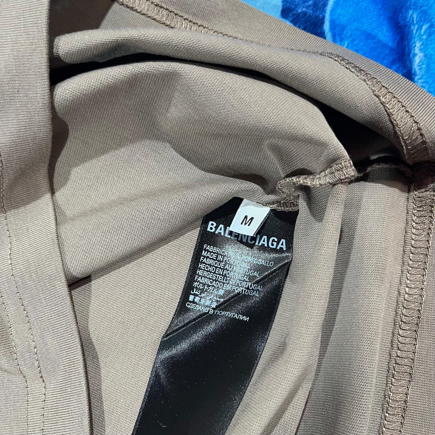 Remera Balenciaga Logo Print Marrón