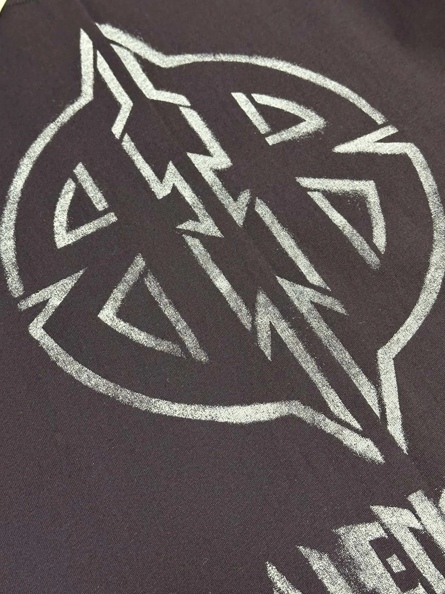 balenciaga-metal-bb-stencil-t-shirt-black-8-Drip Store Argentina