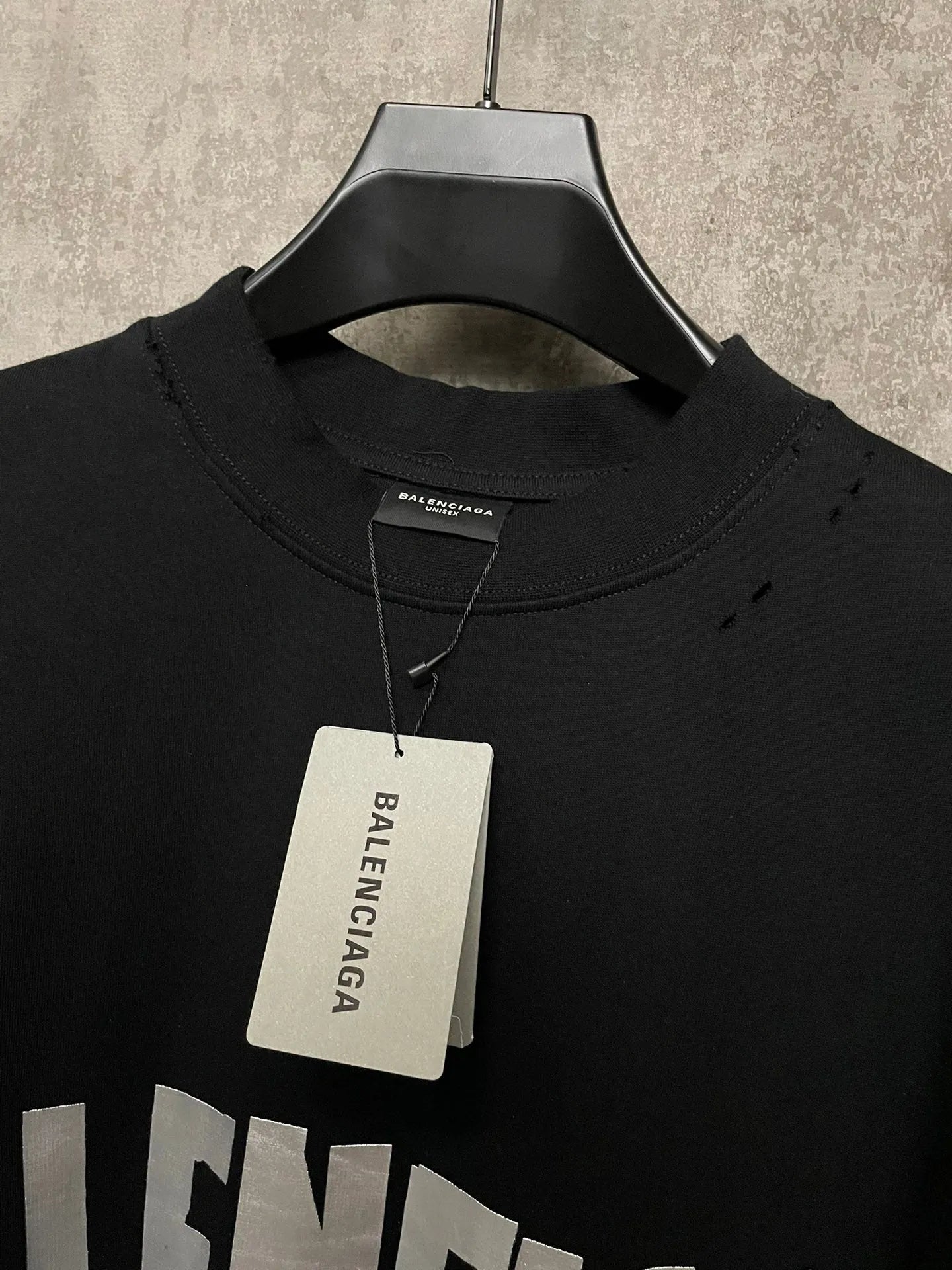 balenciaga-new-tape-type-t-shirt-black-8-Drip Store Argentina