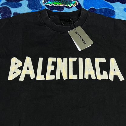 Remera Balenciaga Tape Type Cinta Negra