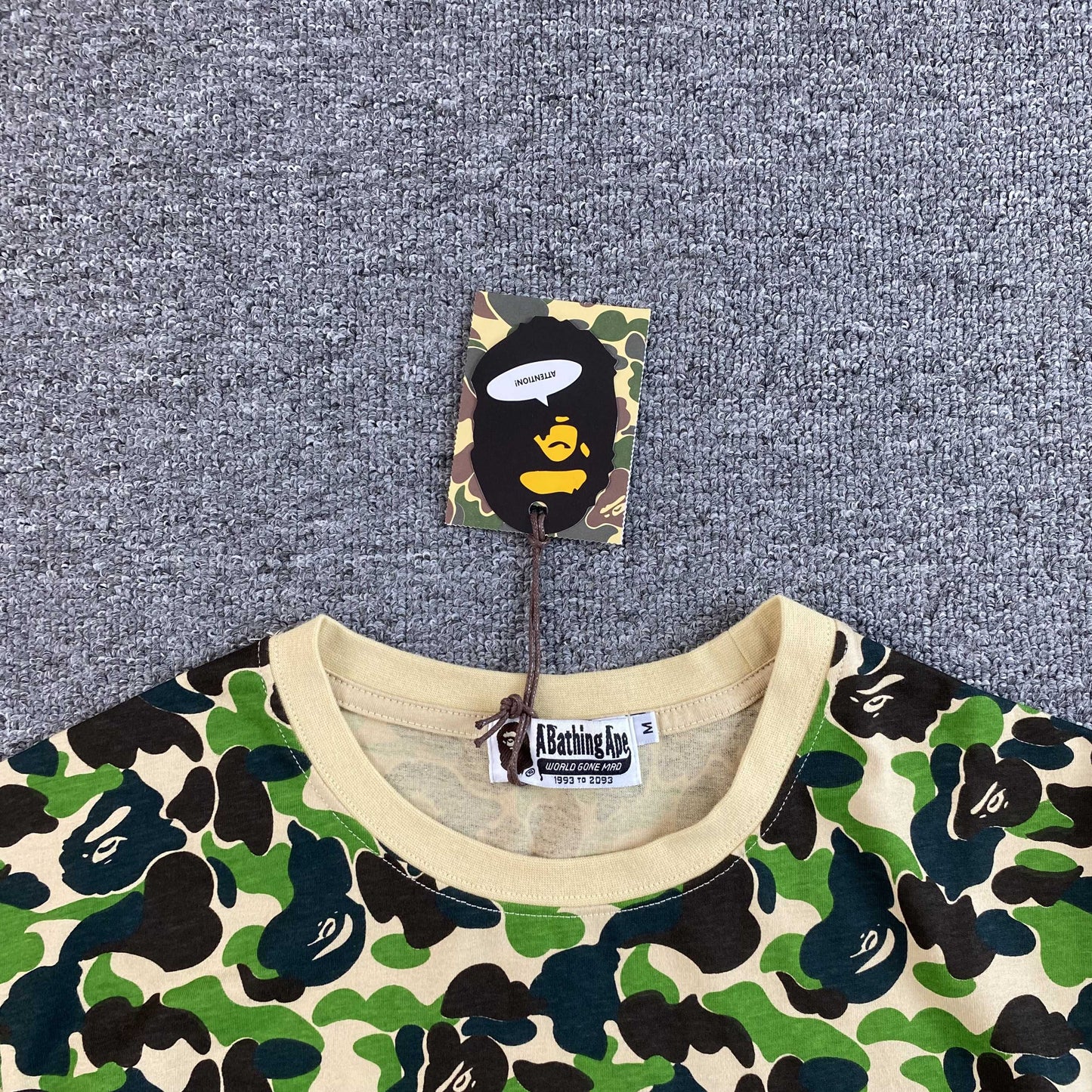 bape-1st-camo-one-point-tee-green-5-Drip Store Argentina