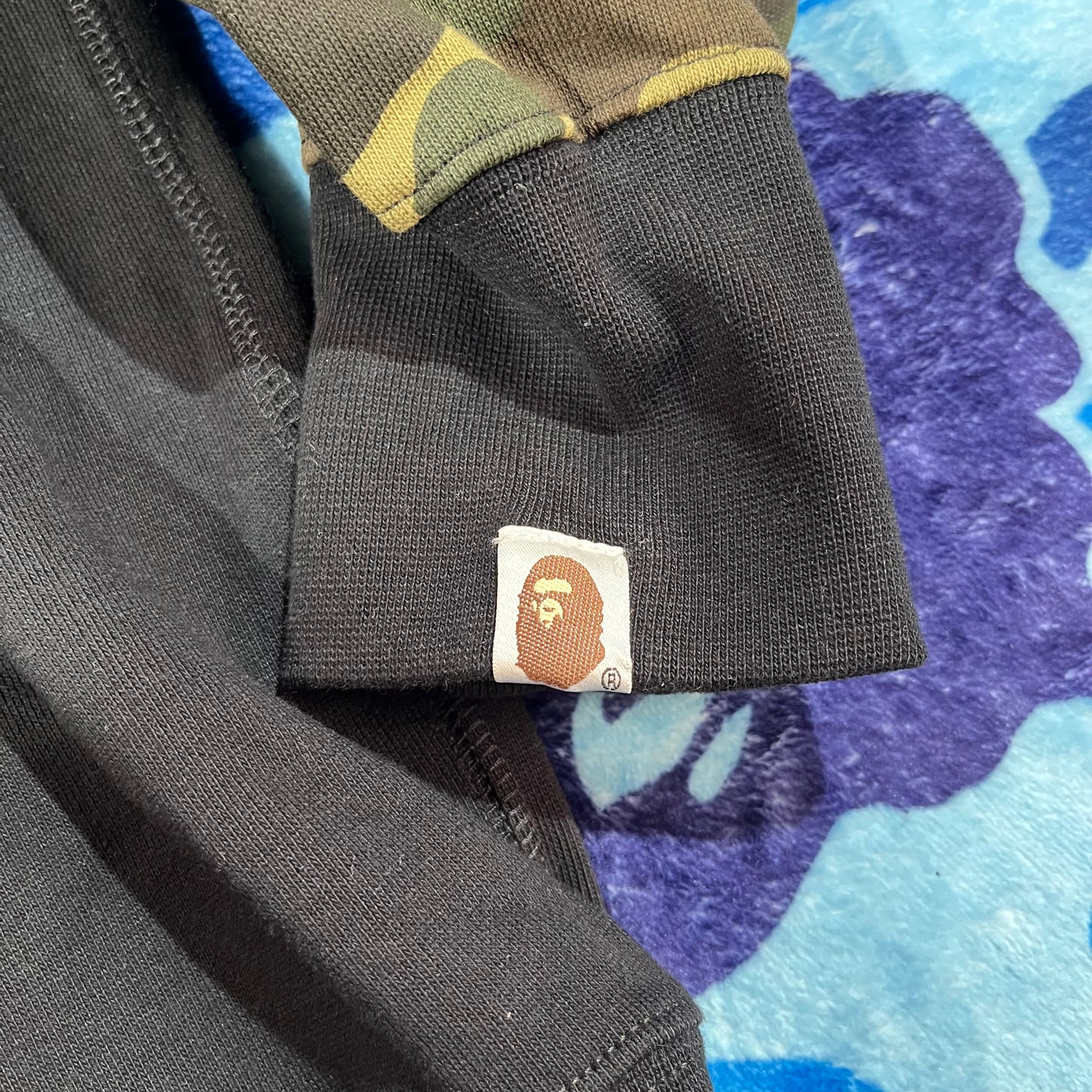 Campera Bape 1St Camo Shark Full Zip Buzo Negro