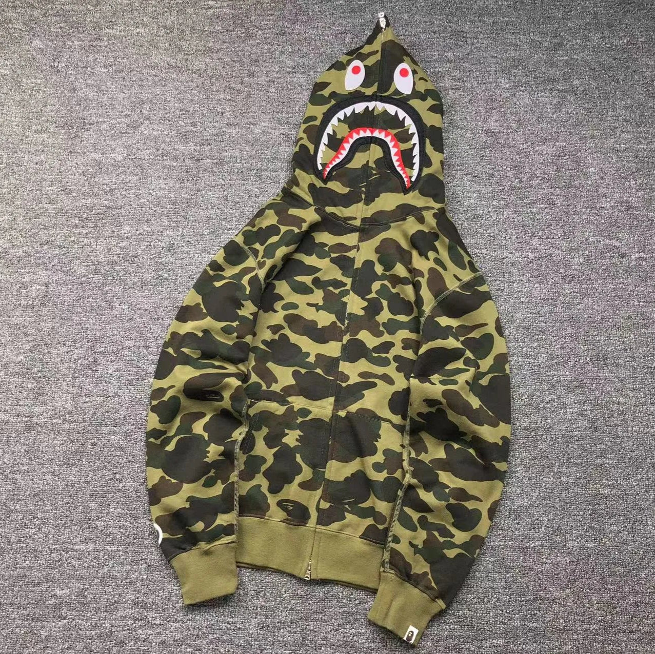 bape-1st-camo-shark-full-zip-hoodie-green-Drip Store Argentina