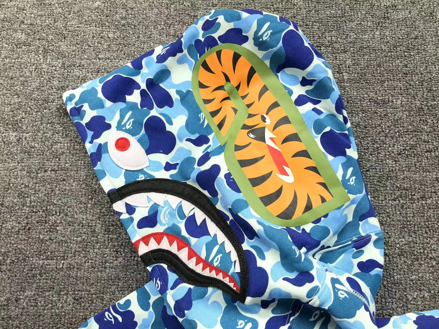 bape-abc-camo-shark-full-zip-hoodie-blue-8-Drip Store Argentina