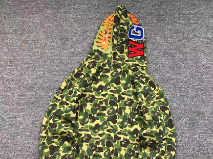 bape-abc-camo-shark-full-zip-hoodie-green-13-Drip Store Argentina