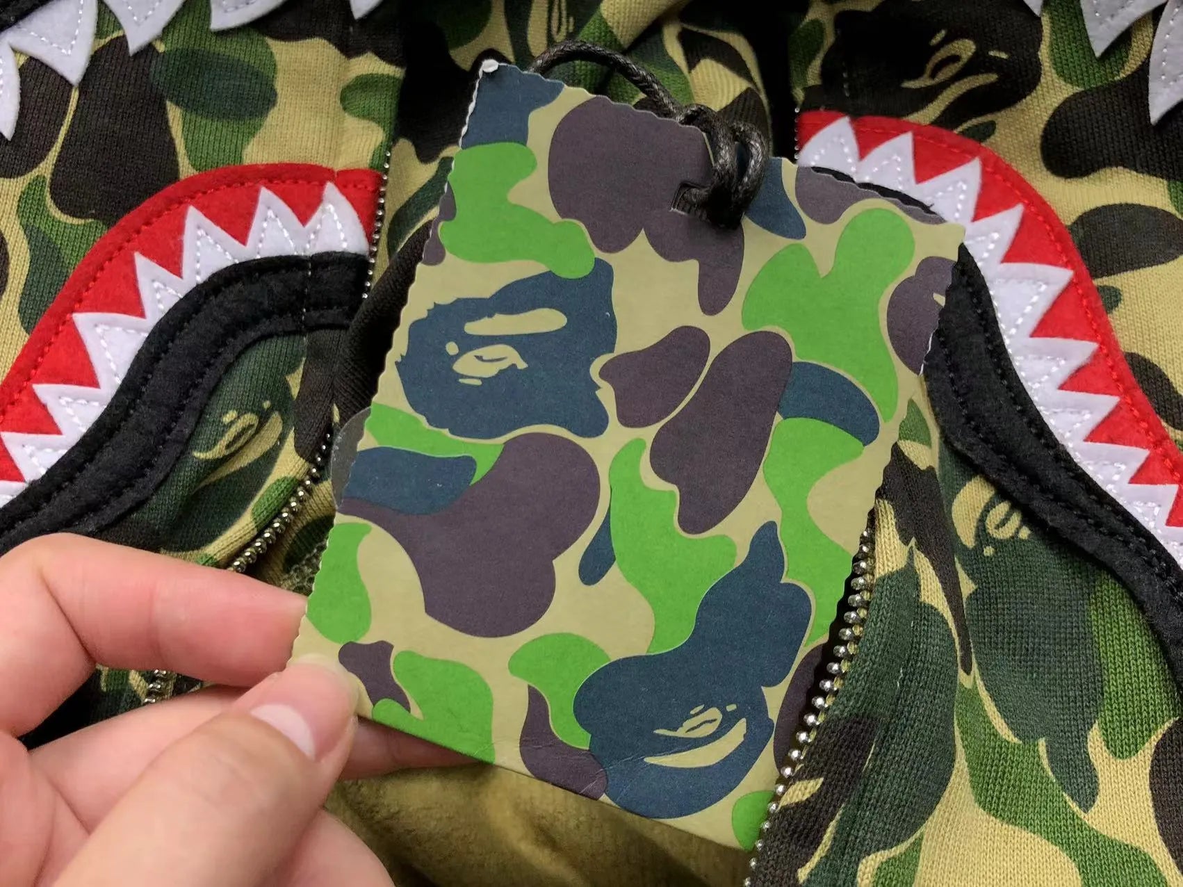bape-abc-camo-shark-full-zip-hoodie-green-18-Drip Store Argentina