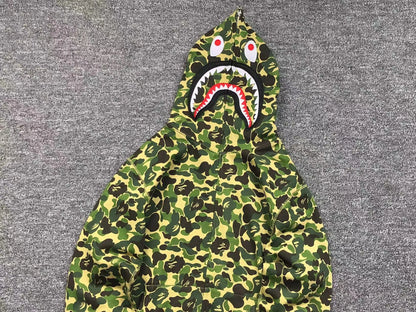bape-abc-camo-shark-full-zip-hoodie-green-5-Drip Store Argentina