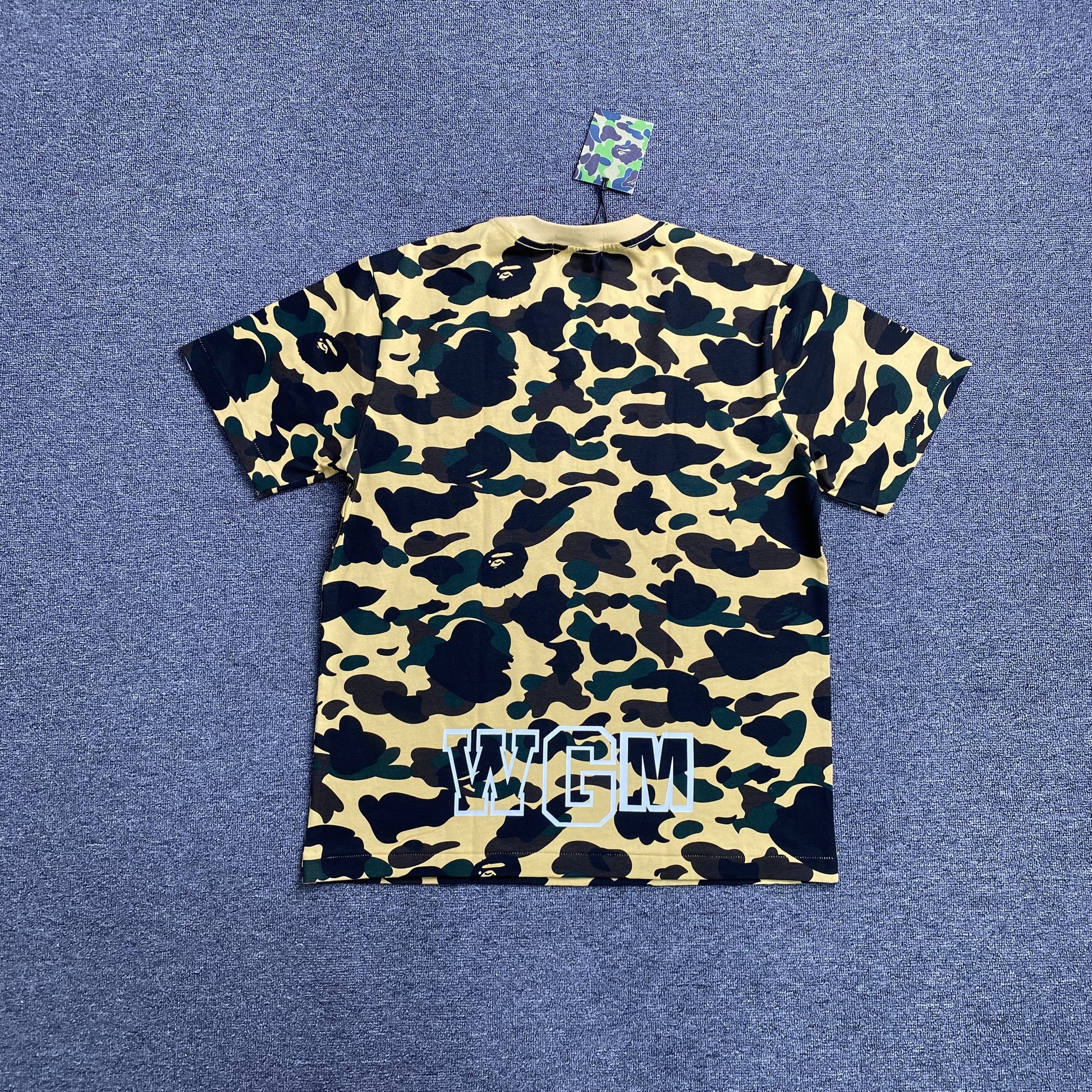 bape-abc-camo-shark-tee-yellow-2-Drip Store Argentina