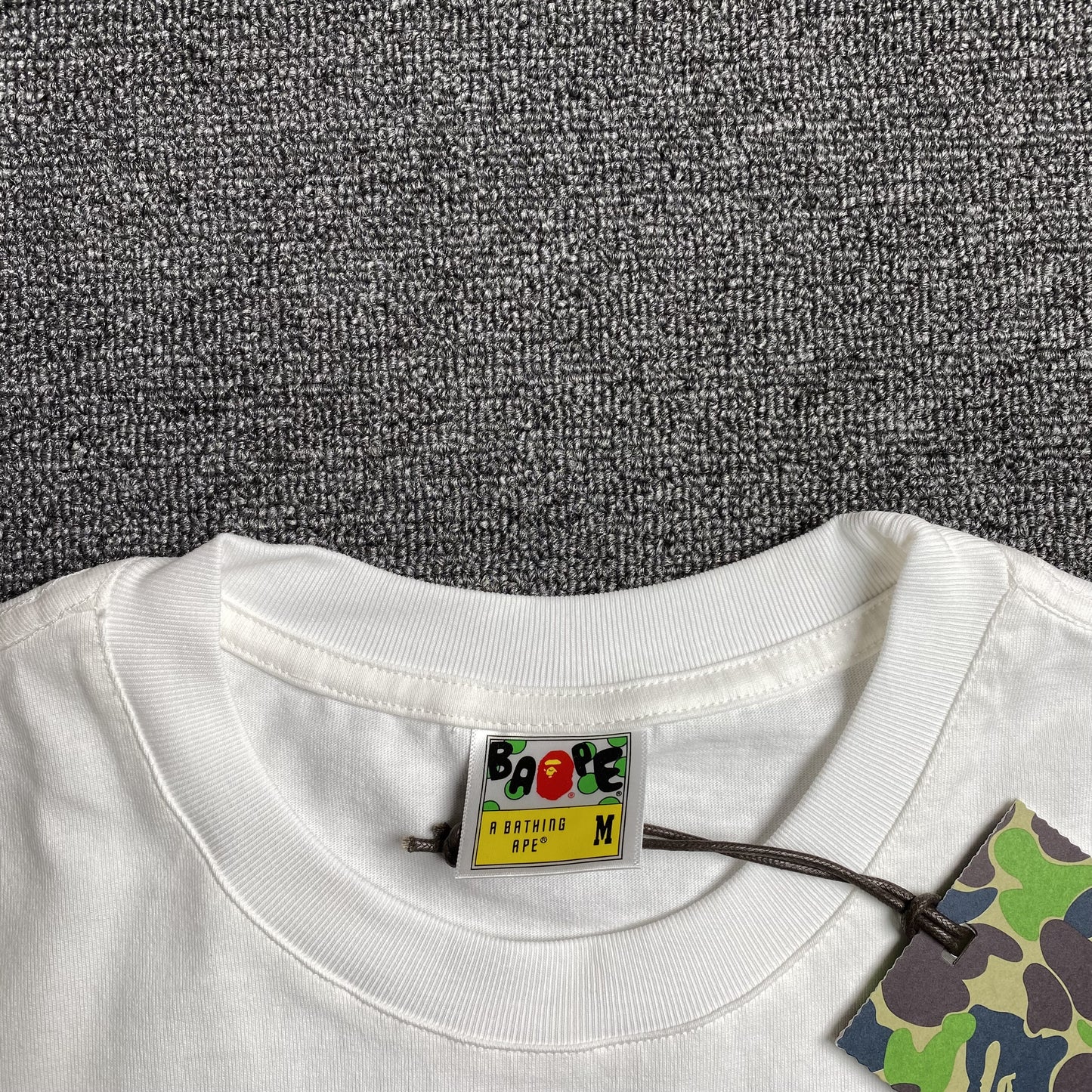 bape-abc-camo-tee-white-5_c5d22cae-Drip Store Argentina