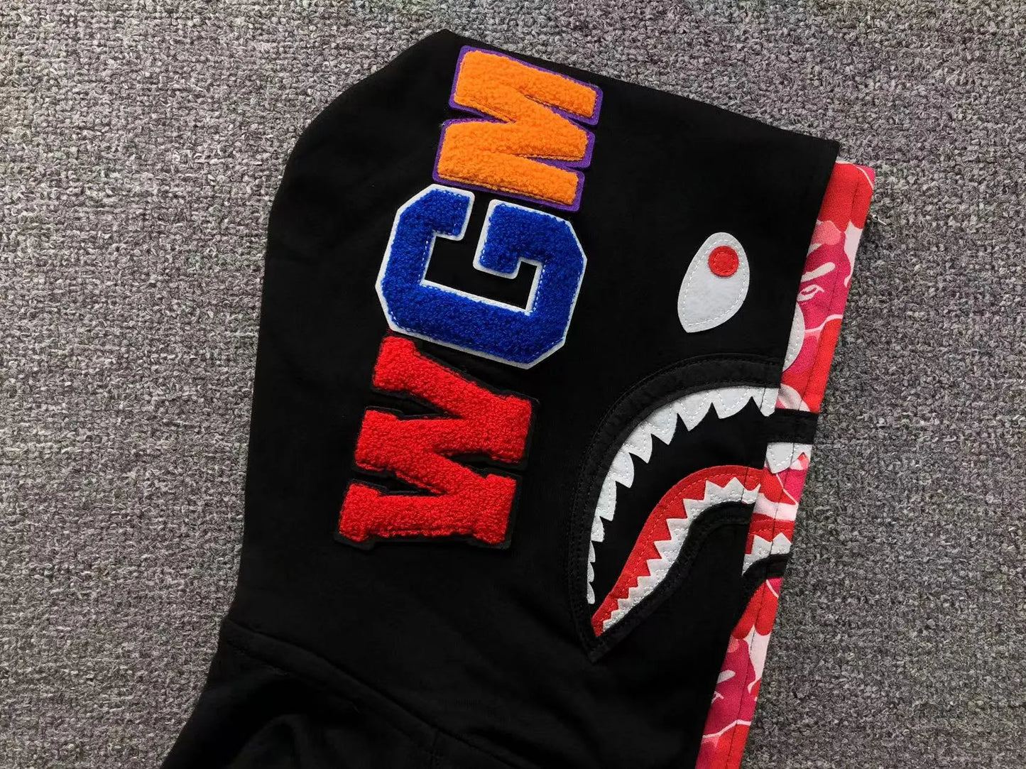 bape-abc-shark-full-zip-double-hoodie-black-pink-4-Drip Store Argentina