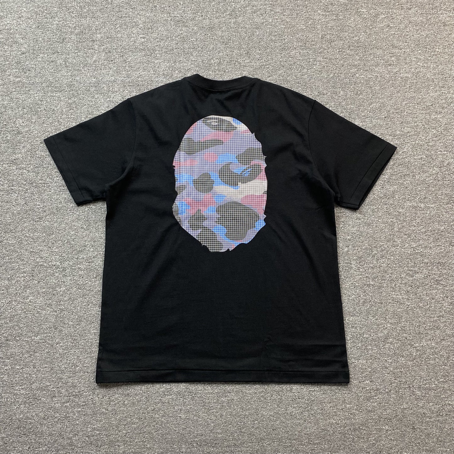 bape-camo-big-ape-head-tee-black-2_0faa9420-Drip Store Argentina
