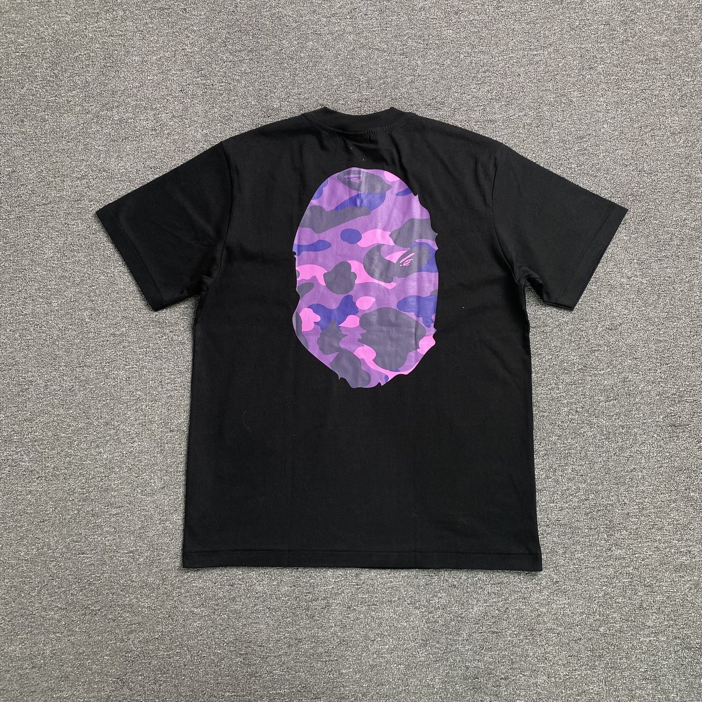 bape-camo-big-ape-head-tee-black-2_34df5d1b-Drip Store Argentina