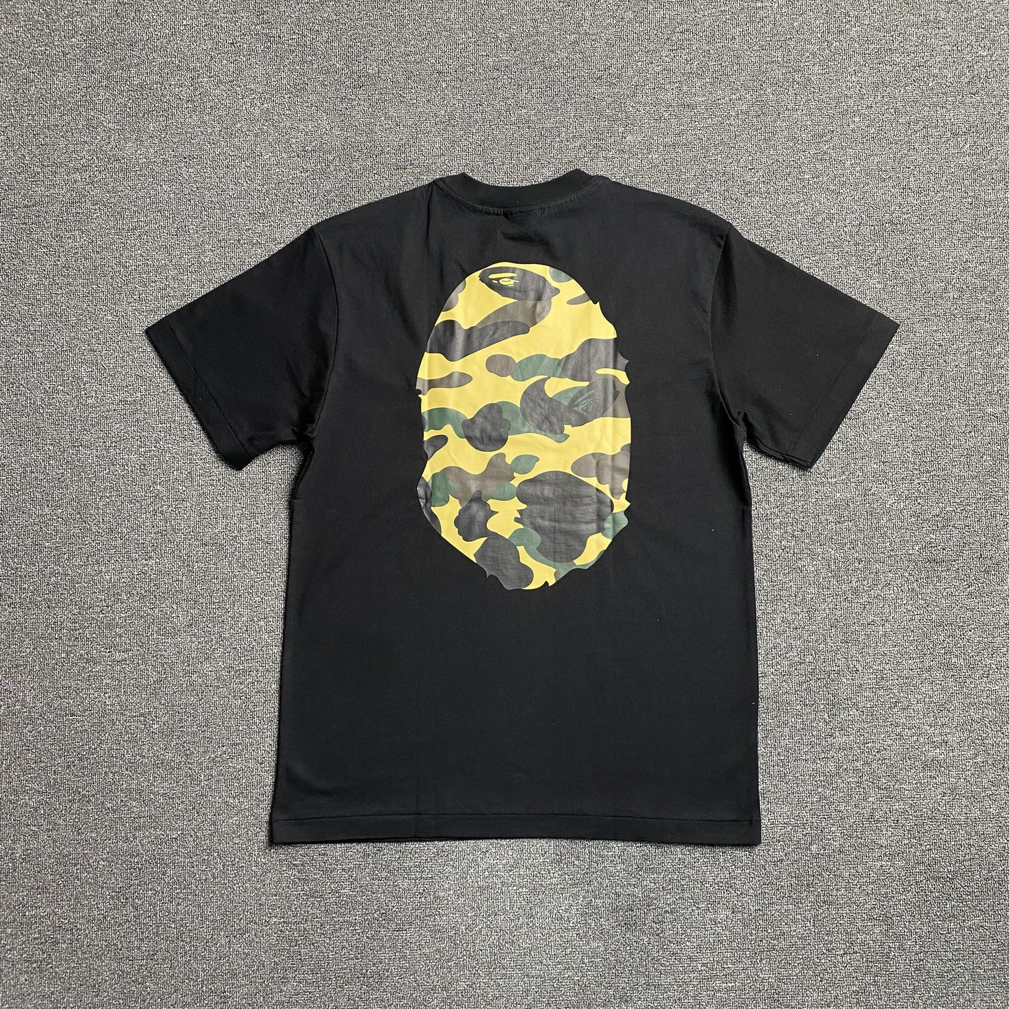 bape-camo-big-ape-head-tee-black-2_835fae79-Drip Store Argentina