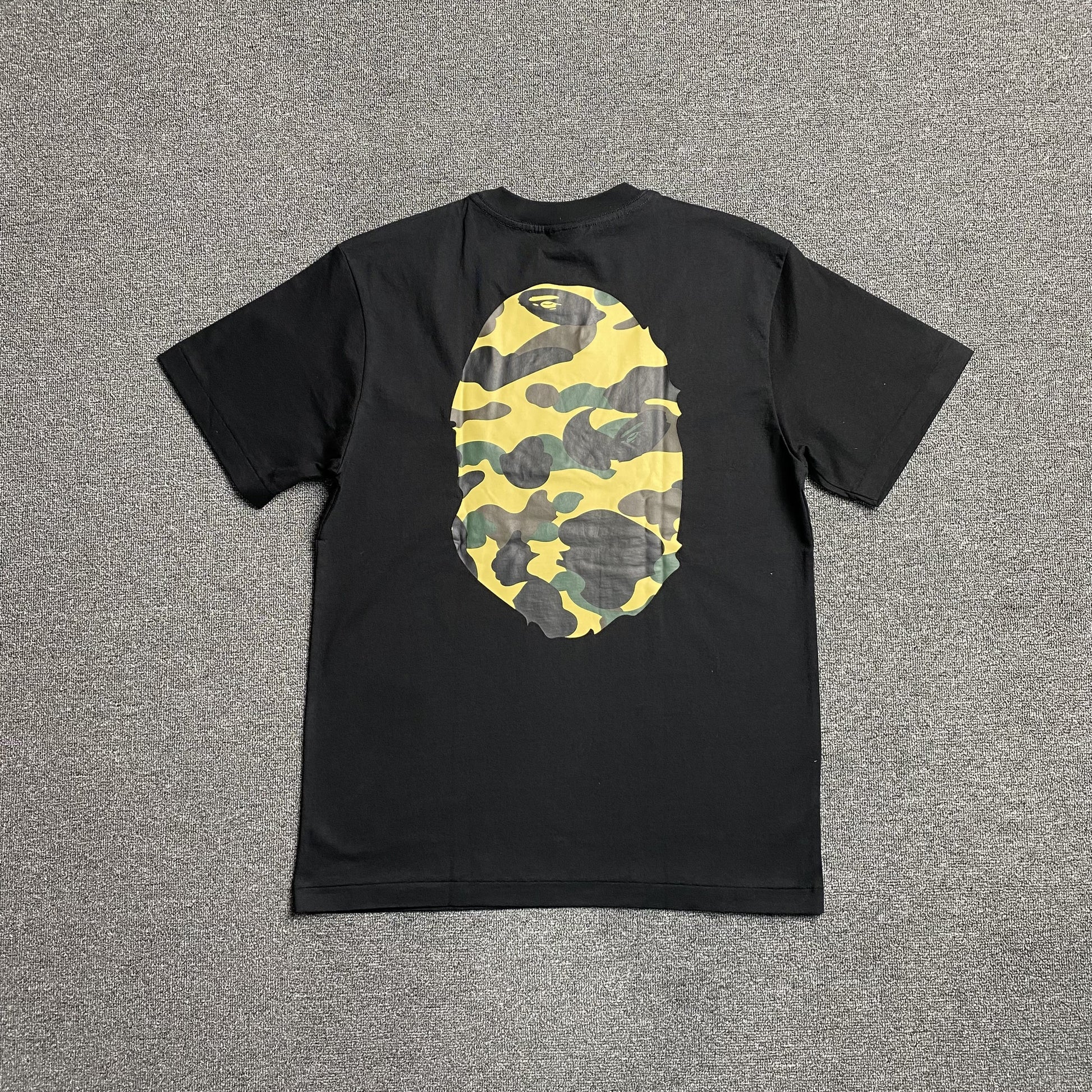 bape-camo-big-ape-head-tee-black-2_835fae79-Drip Store Argentina
