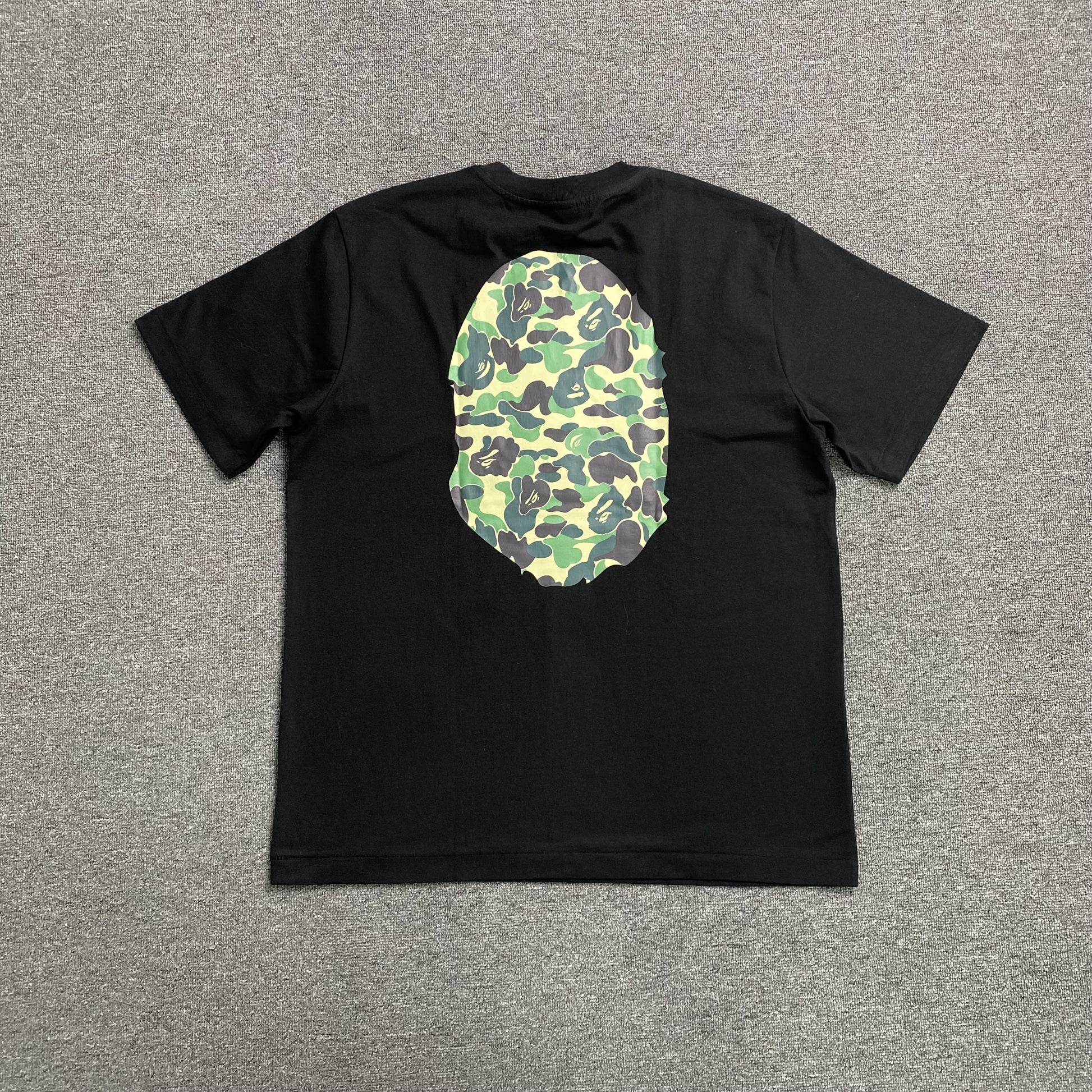 bape-camo-big-ape-head-tee-black-2_cfbb9fb4-Drip Store Argentina