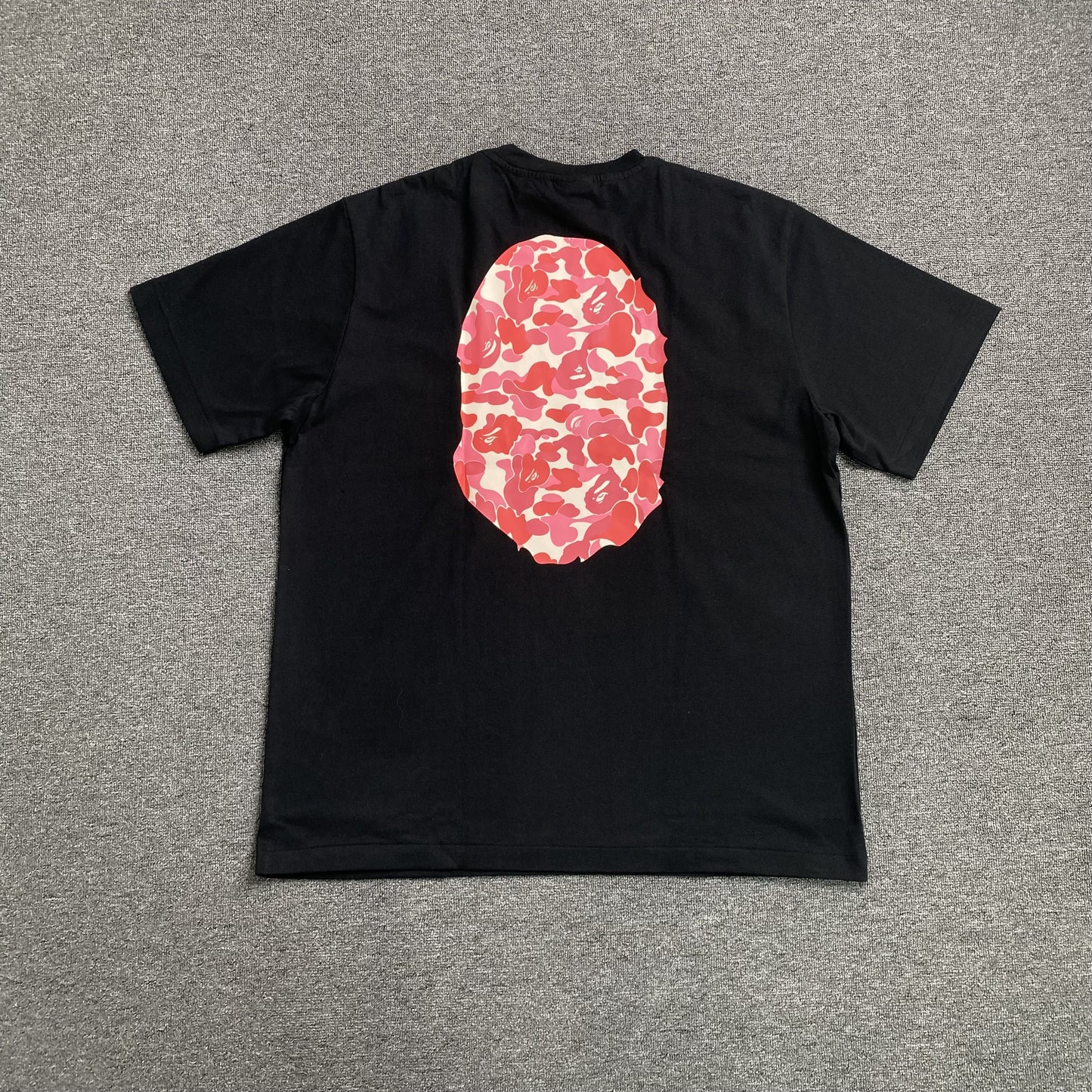 bape-camo-big-ape-head-tee-black-2_db677202-Drip Store Argentina