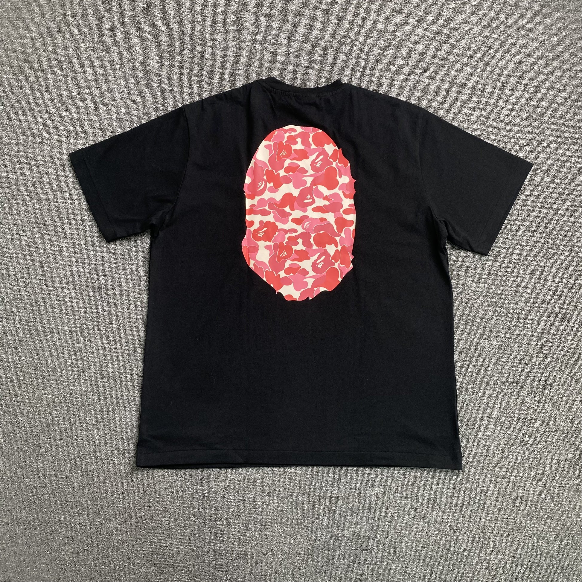 bape-camo-big-ape-head-tee-black-2_db677202-Drip Store Argentina