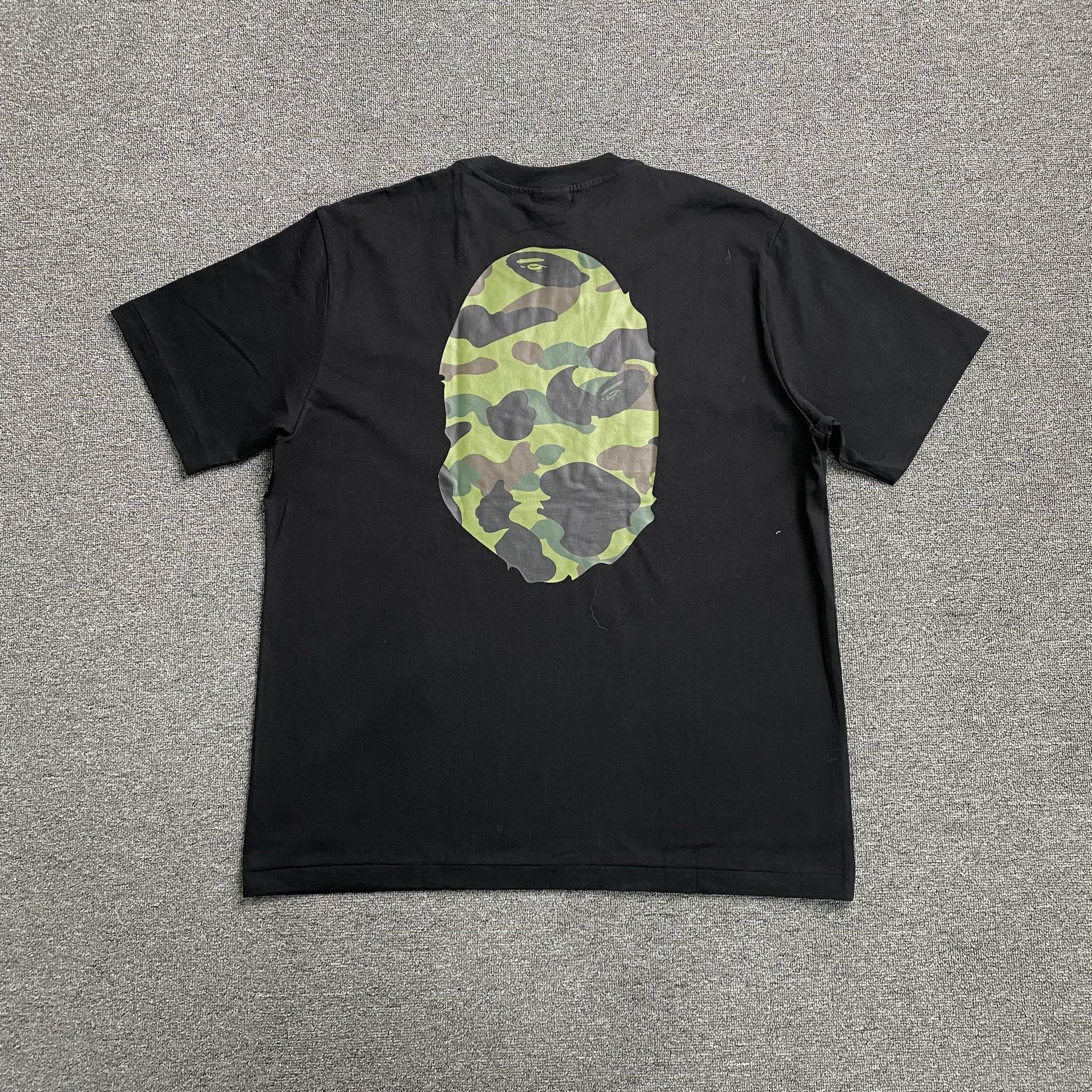 bape-camo-big-ape-head-tee-black-2_de09a13d-Drip Store Argentina