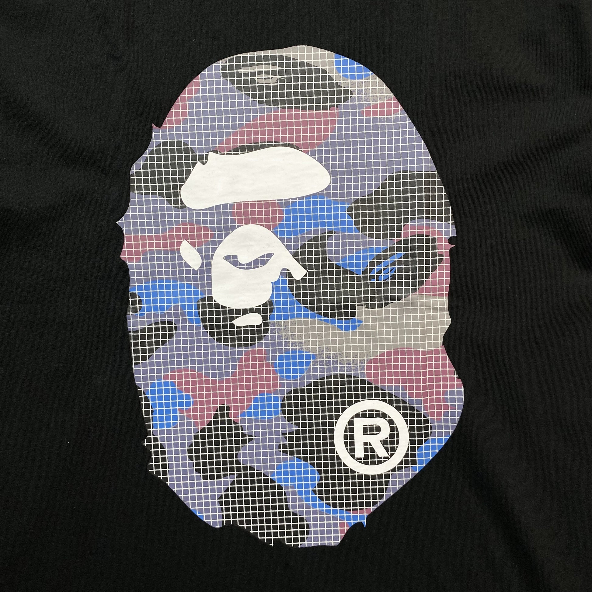 bape-camo-big-ape-head-tee-black-3_90846e16-Drip Store Argentina