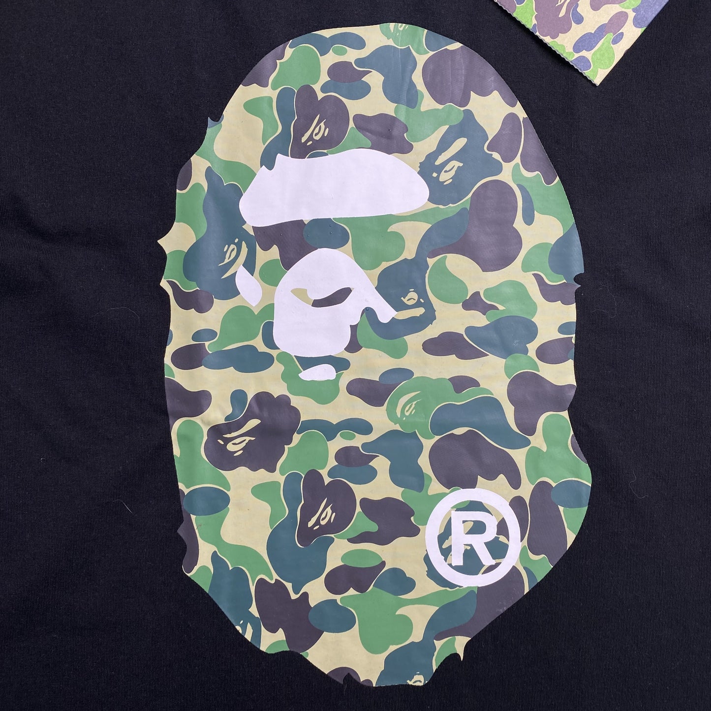 bape-camo-big-ape-head-tee-black-3_d7ea17f8-Drip Store Argentina