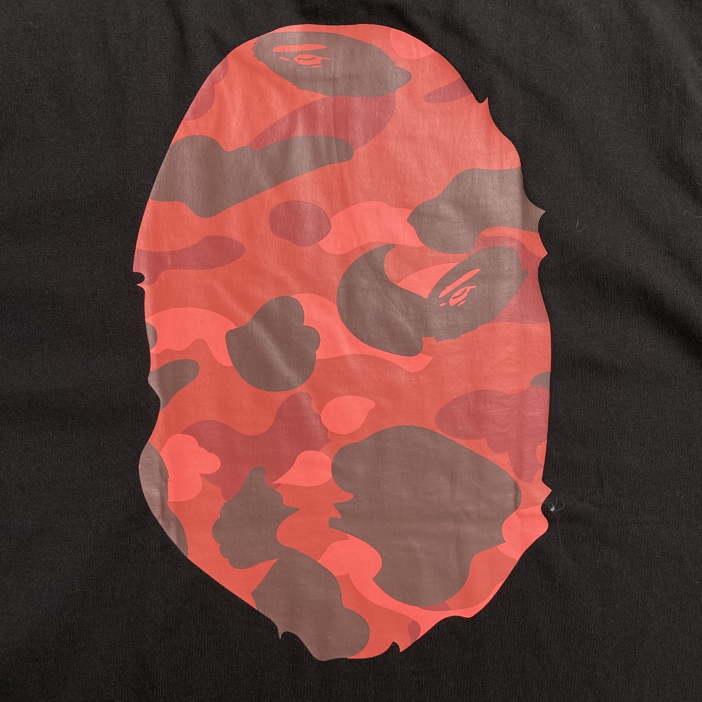 bape-camo-big-ape-head-tee-black-4_a66b3f0b-Drip Store Argentina