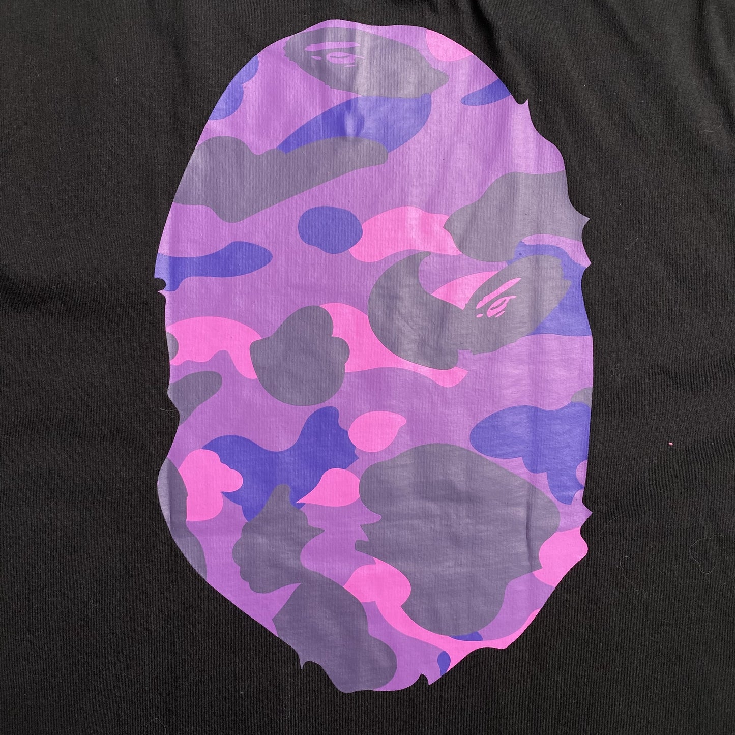 bape-camo-big-ape-head-tee-black-4_e5d6600d-Drip Store Argentina