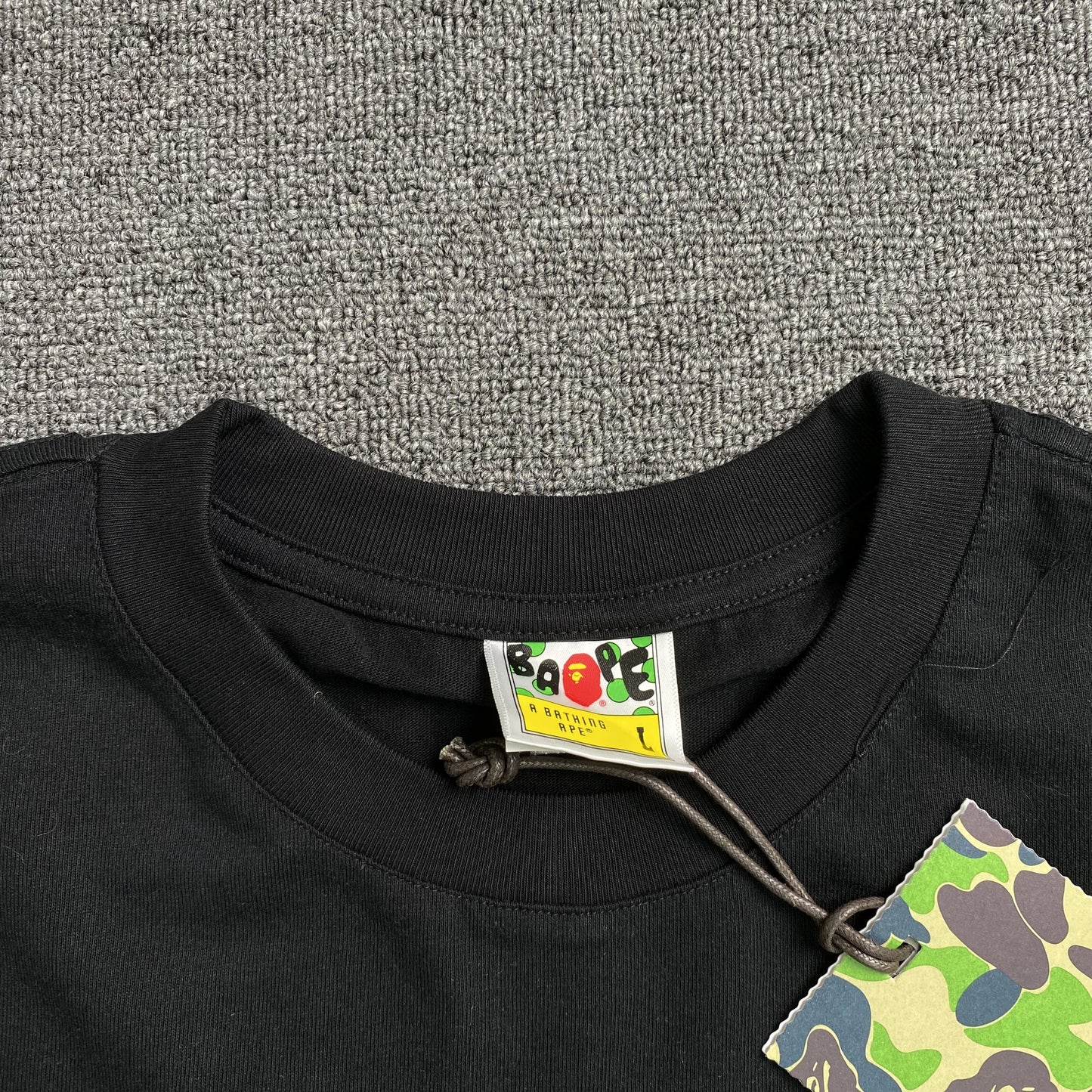 bape-camo-big-ape-head-tee-black-5_07fa586d-Drip Store Argentina