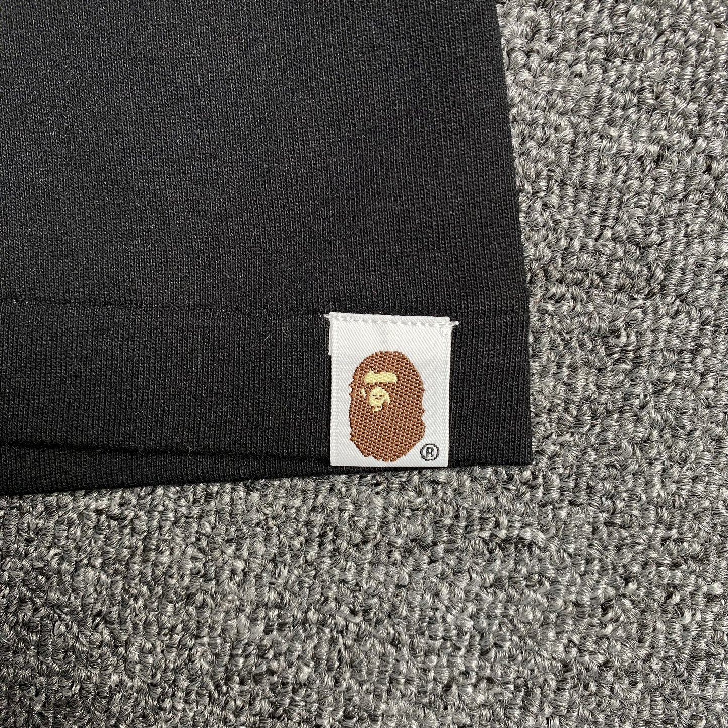 bape-camo-big-ape-head-tee-black-5_60e1d7fb-Drip Store Argentina