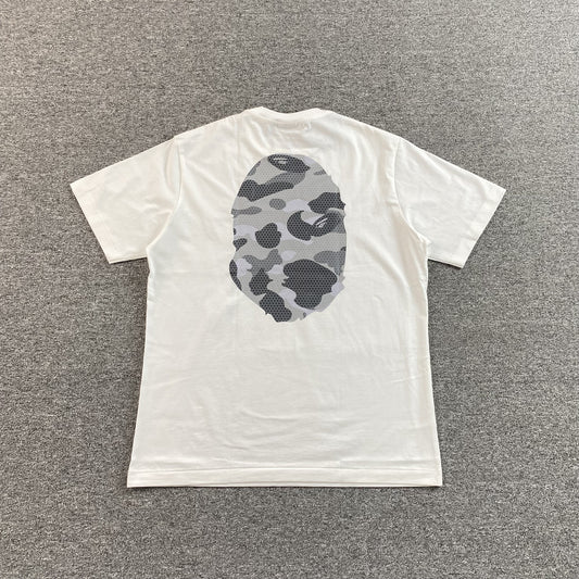 bape-camo-big-ape-head-tee-white-2_6a5c4d27-Drip Store Argentina