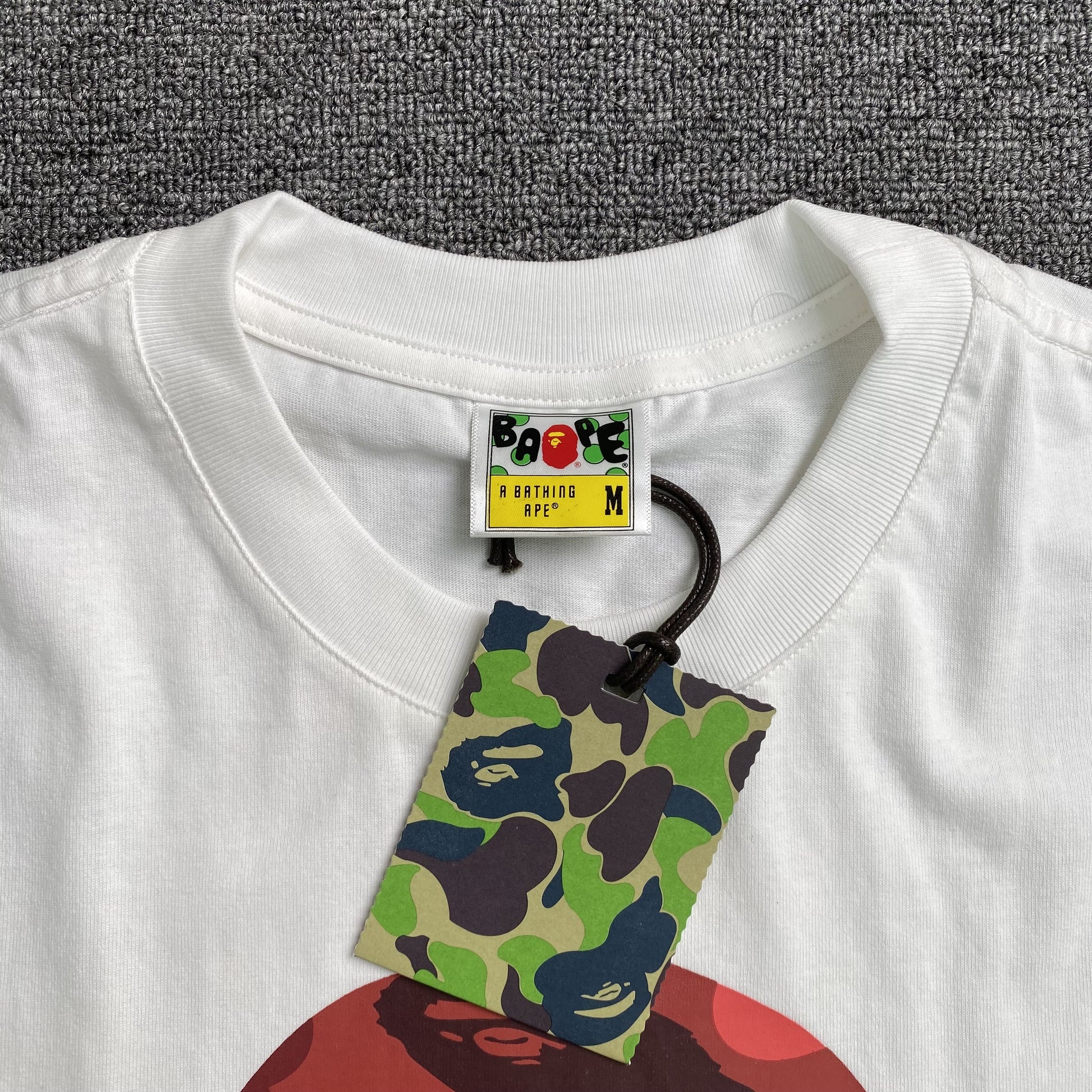 bape-camo-big-ape-head-tee-white-6_9157c349-Drip Store Argentina