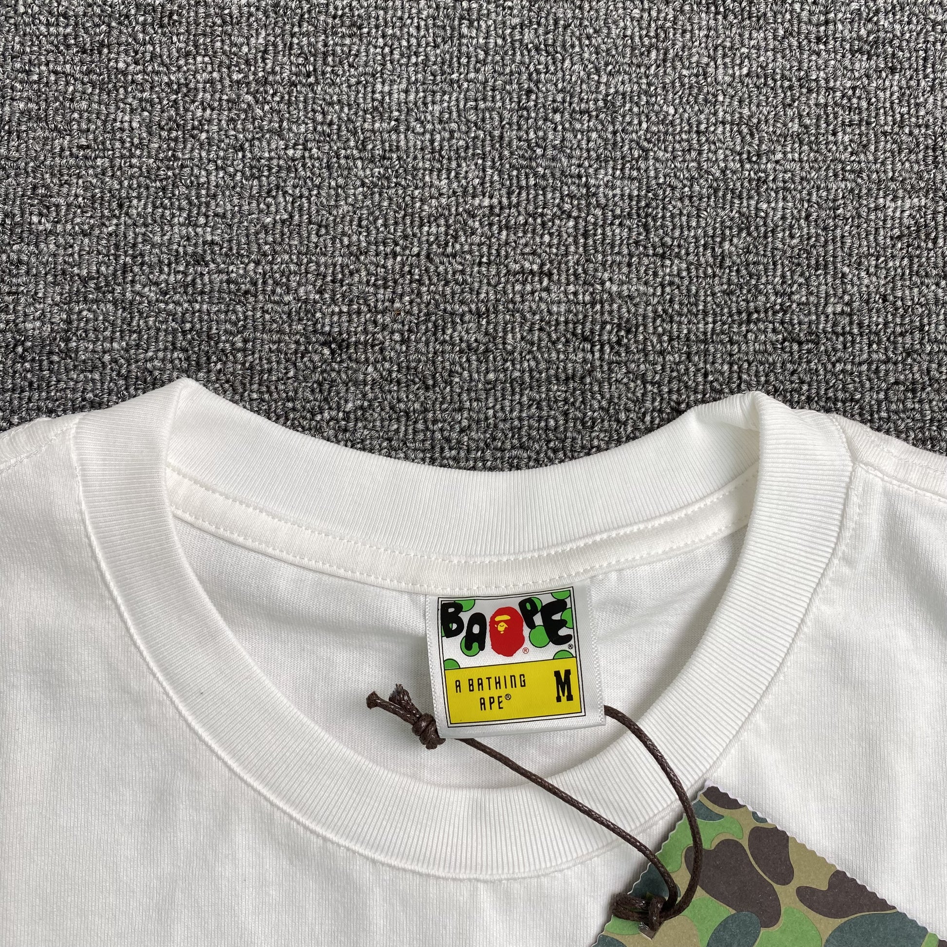 bape-camo-big-ape-head-tee-white-6_c47945cc-Drip Store Argentina