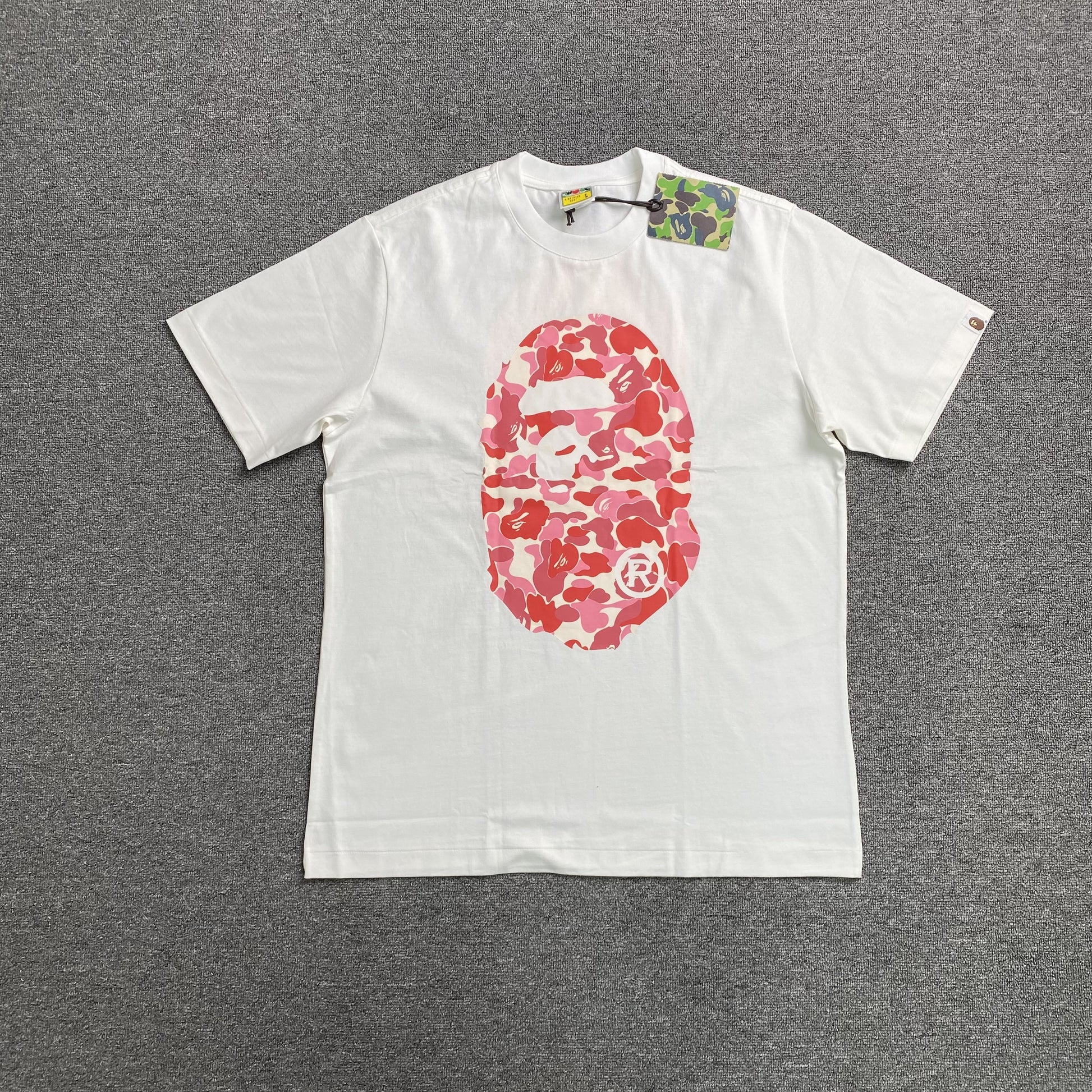 bape-camo-big-ape-head-tee-white_1af70791-Drip Store Argentina