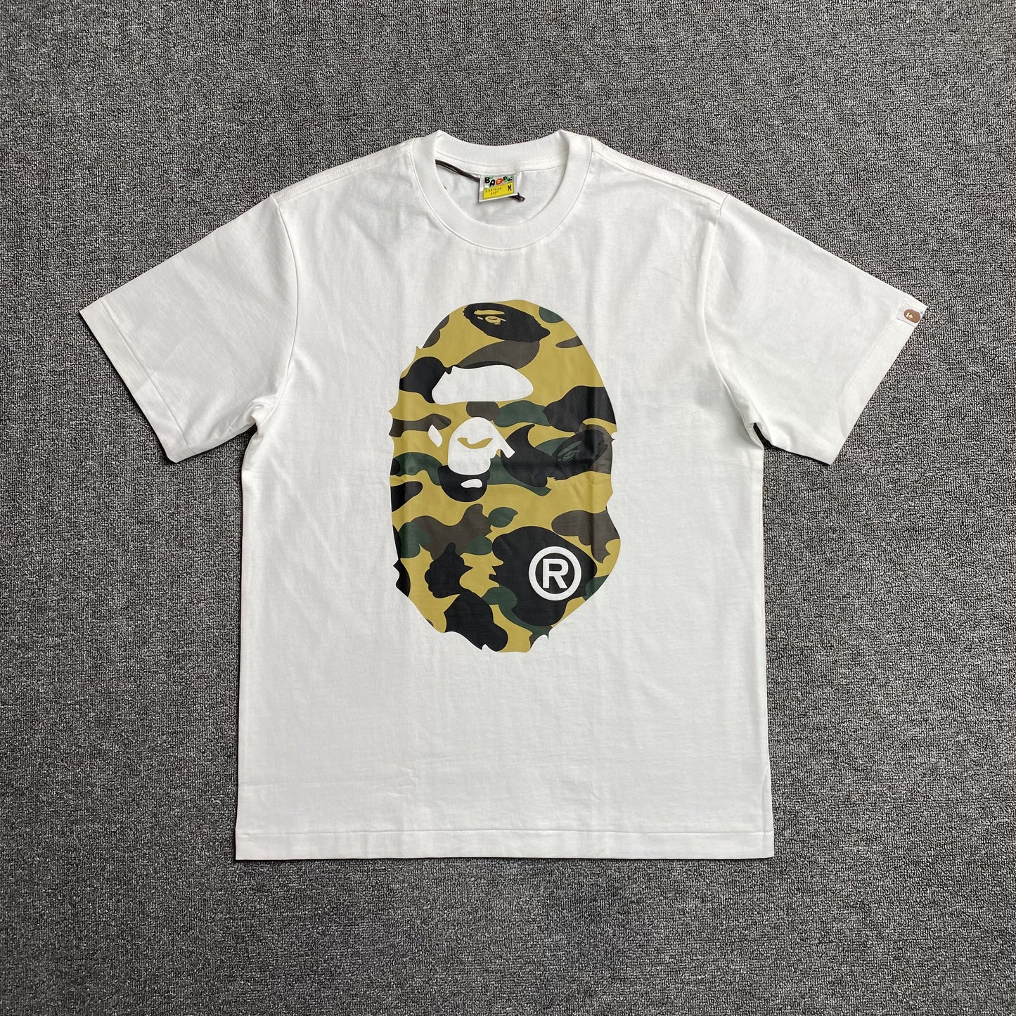 bape-camo-big-ape-head-tee-white_e031dd76-Drip Store Argentina