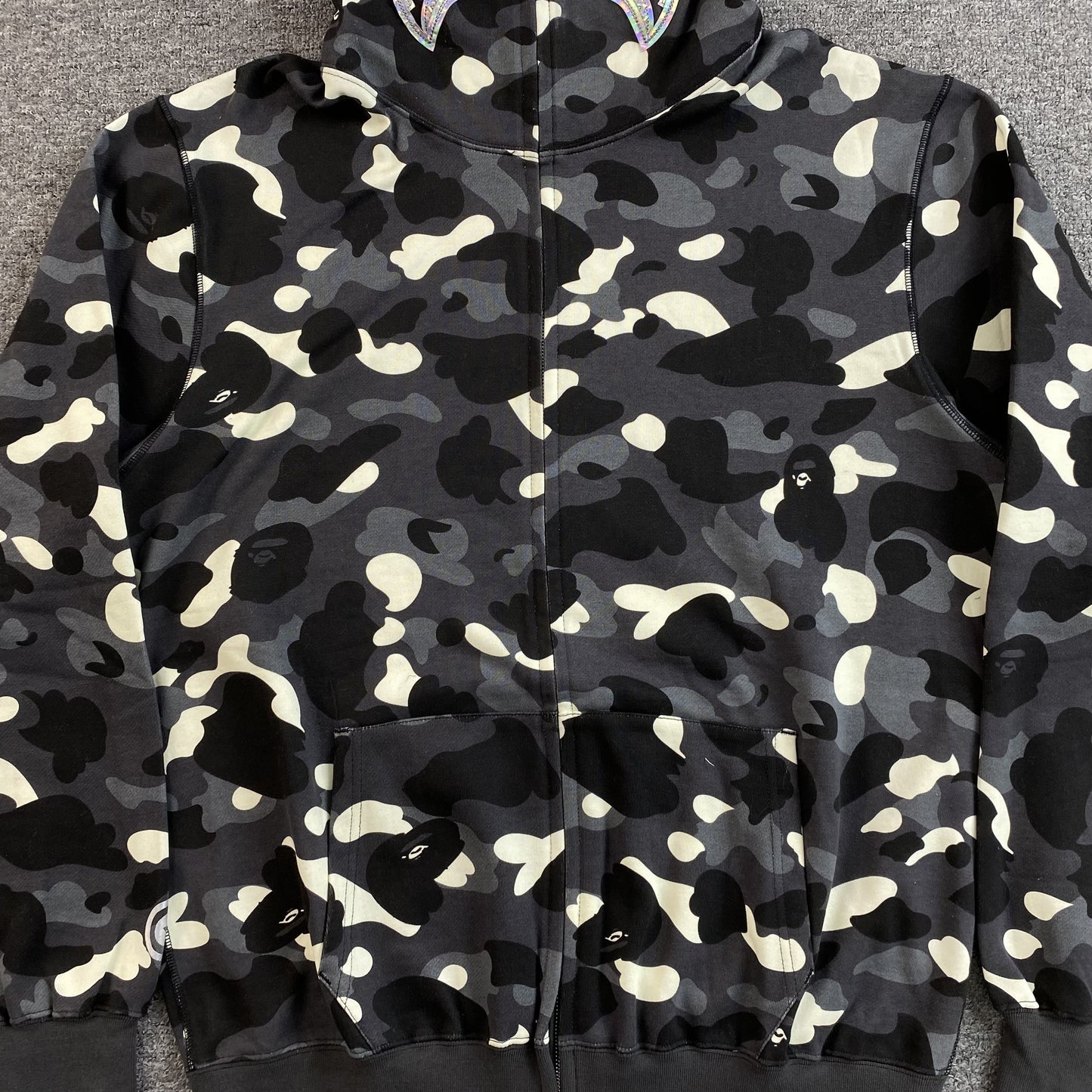 Campera Bape City Camo Shark Full Zip Negra